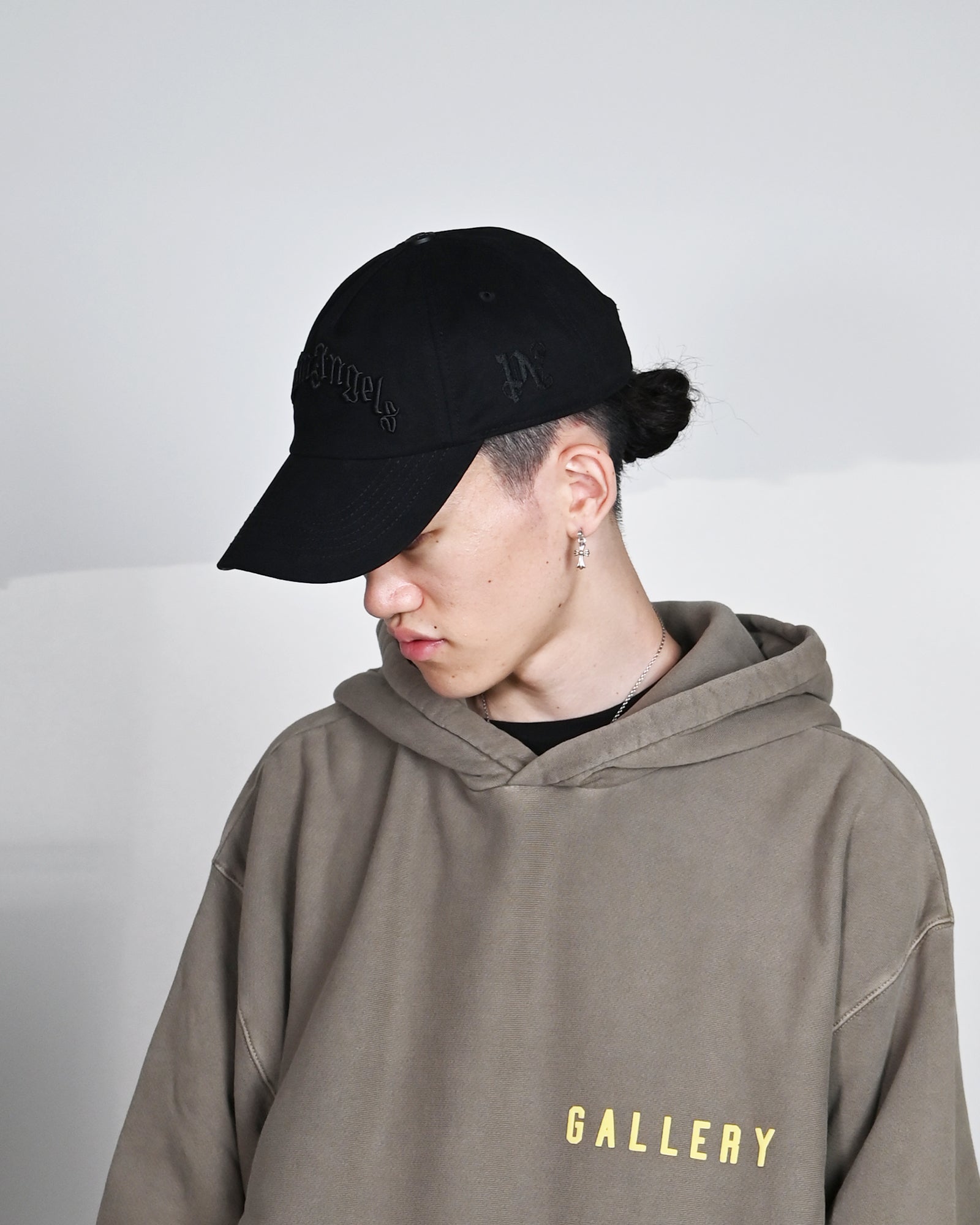 PALM ANGELS・palm angels -  CURVED LOGO TONAL CAP / BLACK