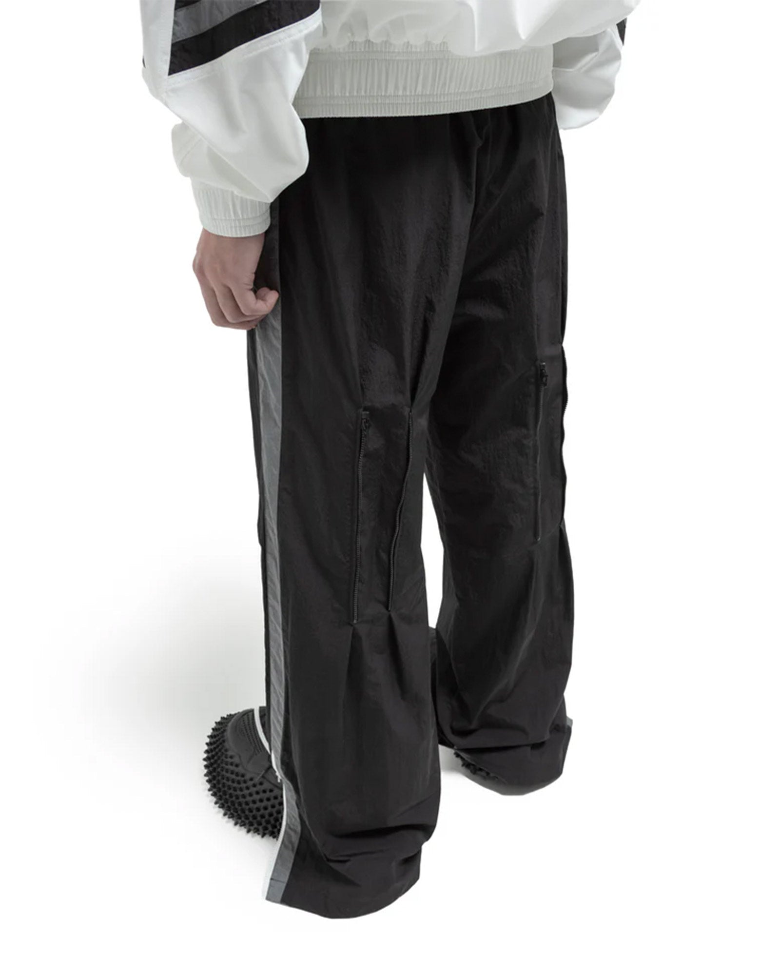 FUMITO GANRYU・フミト ガンリュウ - パンツ PUMA ZIP-UP FLARED PANTS / BLACKxGRAYxWHITE
