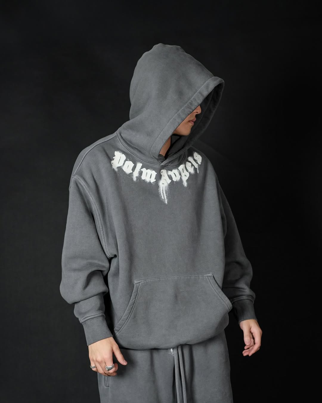 PALM ANGELS・palm angels -  NECK LOGO REGULAR HOODIE / DARK GREY OFF WHITE
