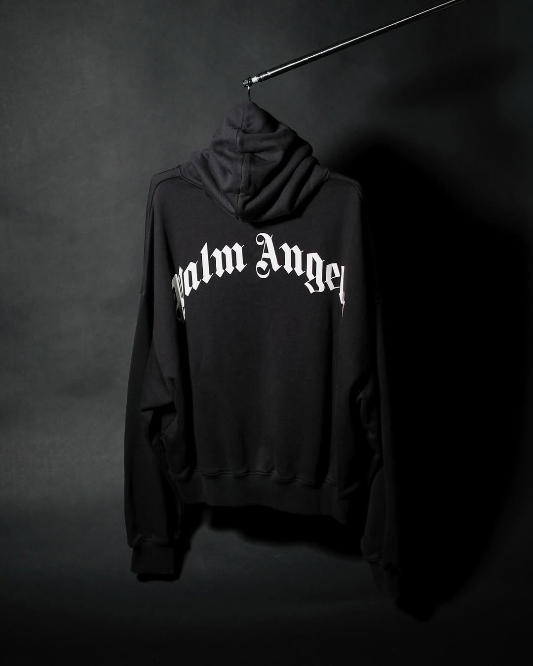 PALM ANGELS・palm angels -  BACK CURVED LOGO LOOSE HOODIE /  BLACK