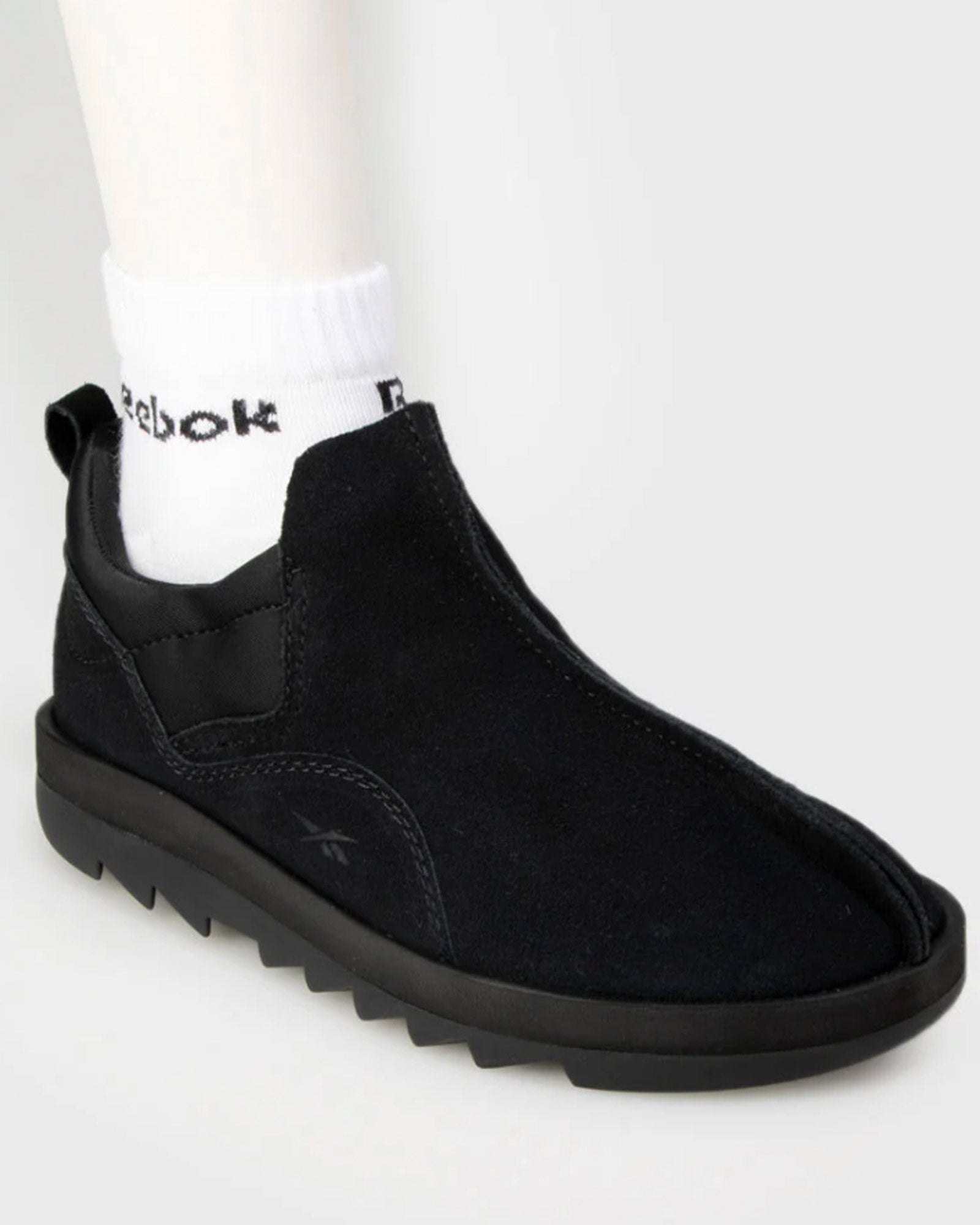 REEBOK・リーボック - ローカットスニーカー BEATNIK MOC / BLACK