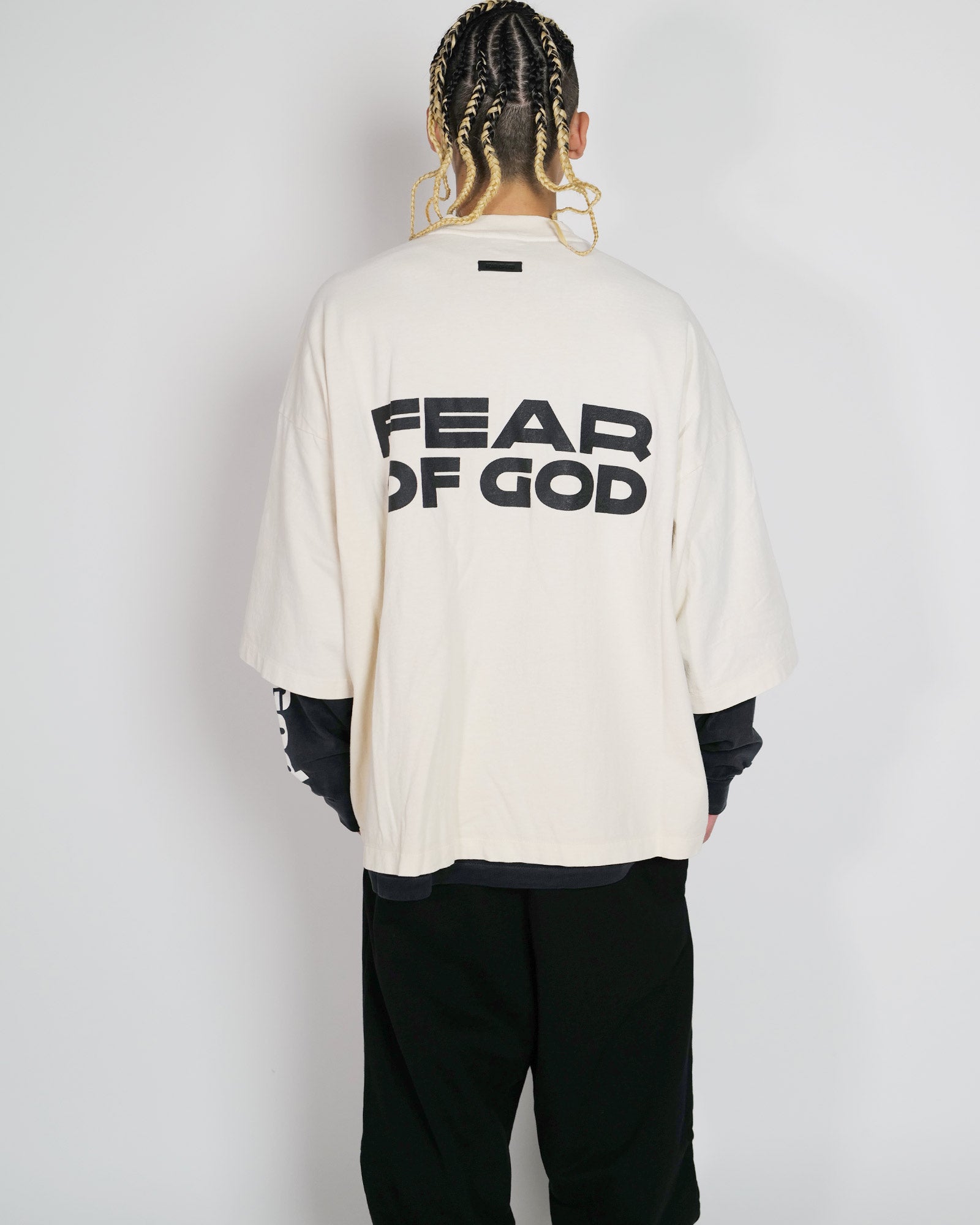 FEAR OF GOD・フィア オブ ゴット - Tシャツ・カットソー RELAXED "DISCIPLE" TEE / BEIGE