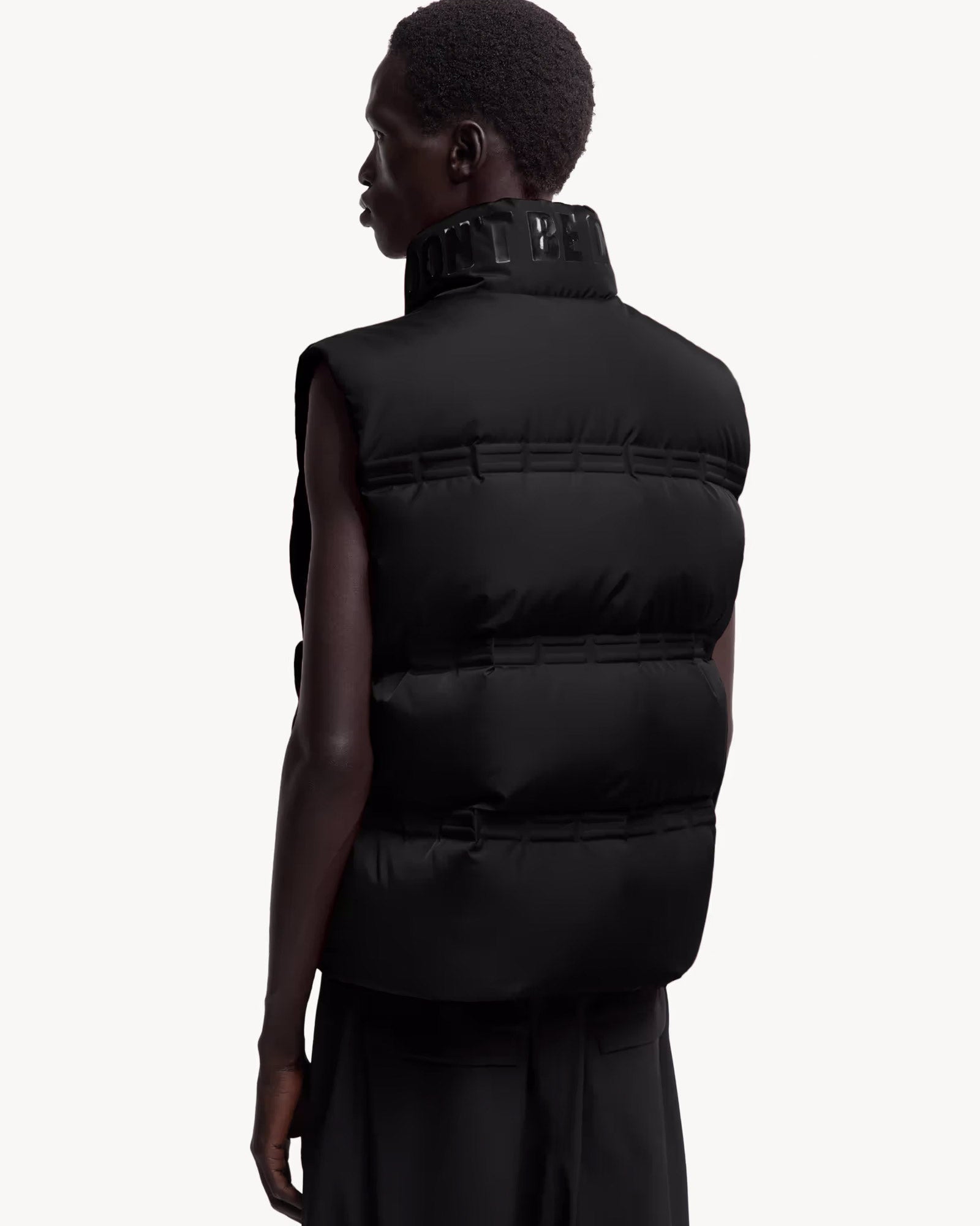 MONCLER GENIUS・moncler -  SAPRKY GILET / BLACK