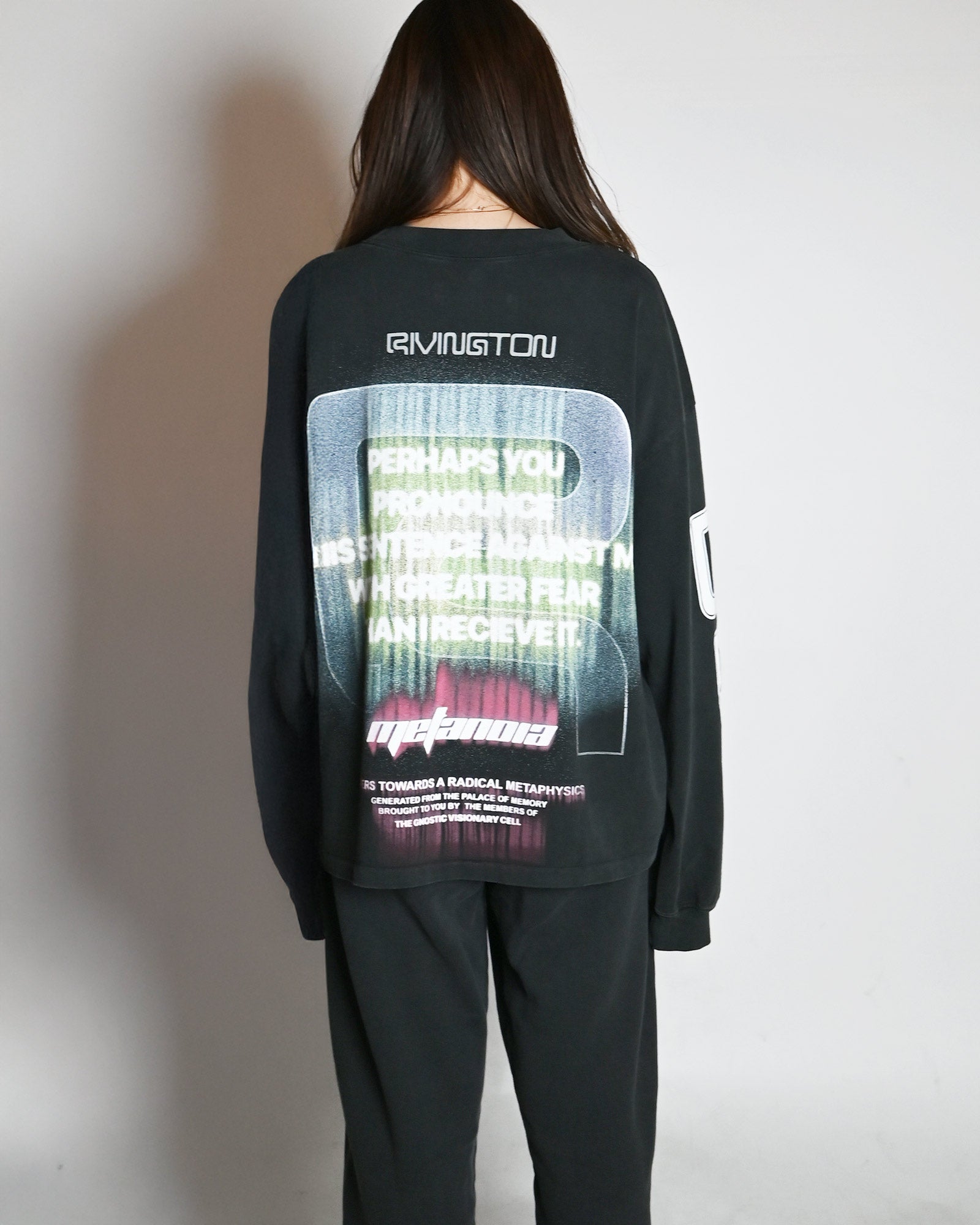 RRR123・Rivington Roy Levis -  SENTENCE GARDEN LS TEE / JET BLACK