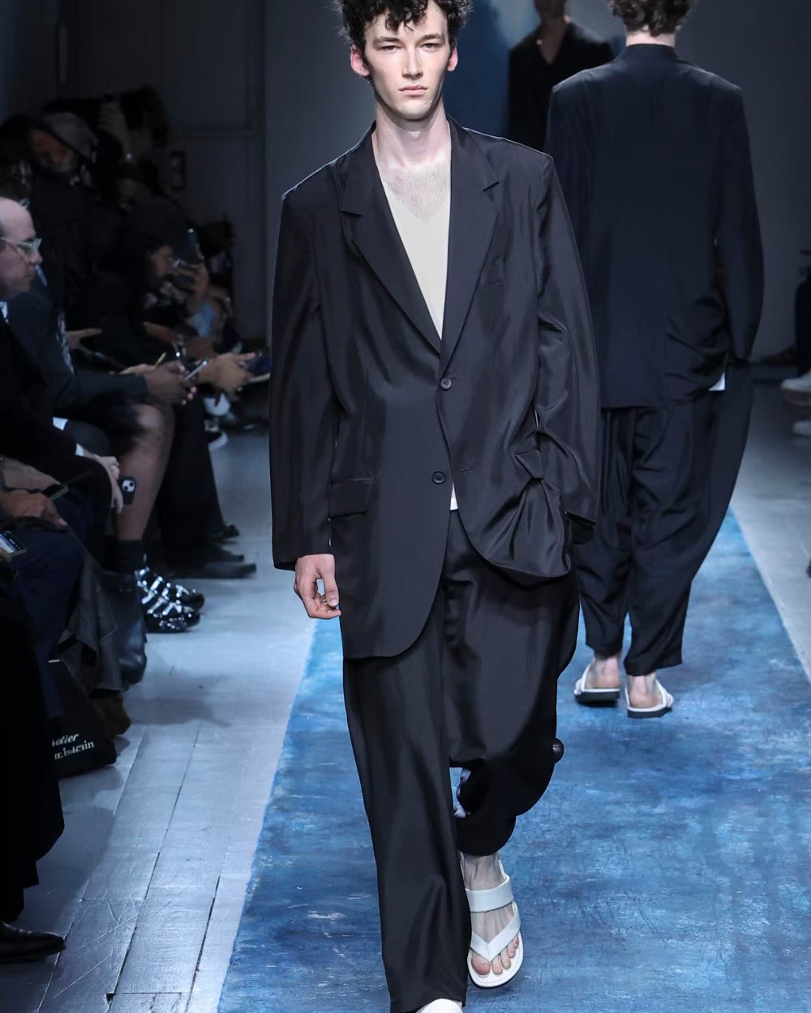 Yohji Yamamoto (ヨウジ ヤマモト) 26SS SILK HABUTAE 1 TUCK PANTS 