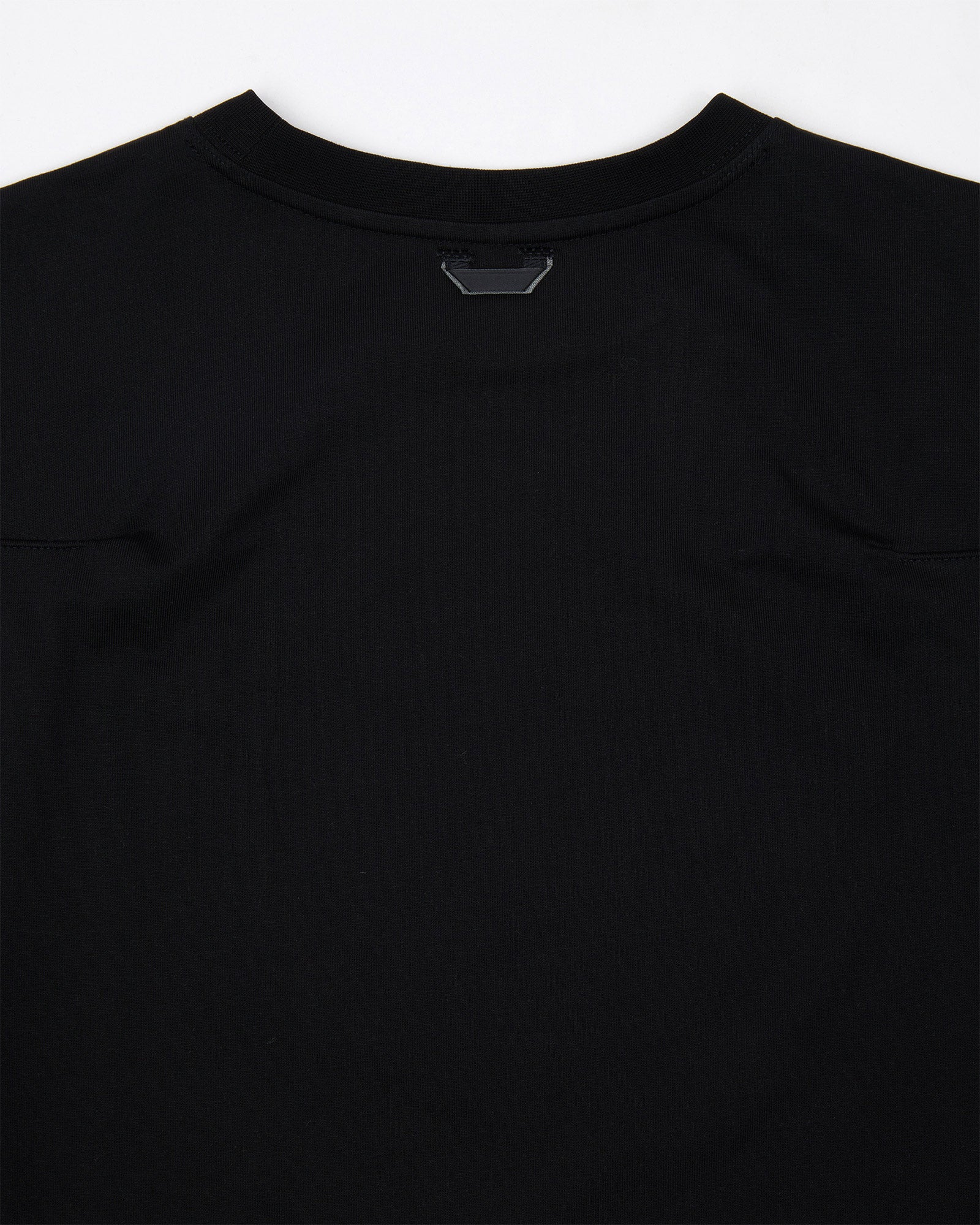 Ader Error・アーダーエラー - Tシャツ・カットソー T-SHIRT ITEM 48 / NOIR
