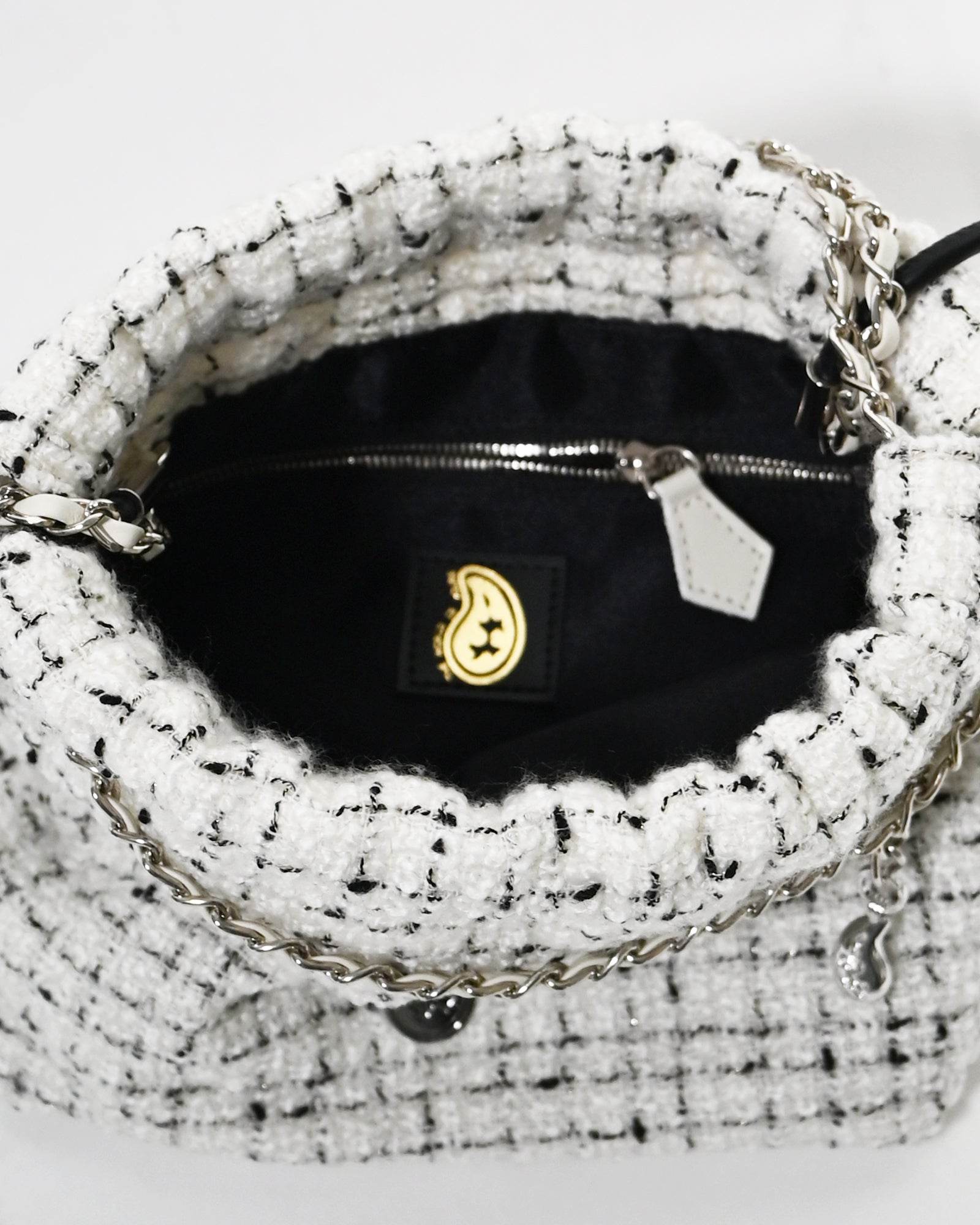 THE WORLD IS YOURS・The world Is Yours -  BAG-6 / WHITE