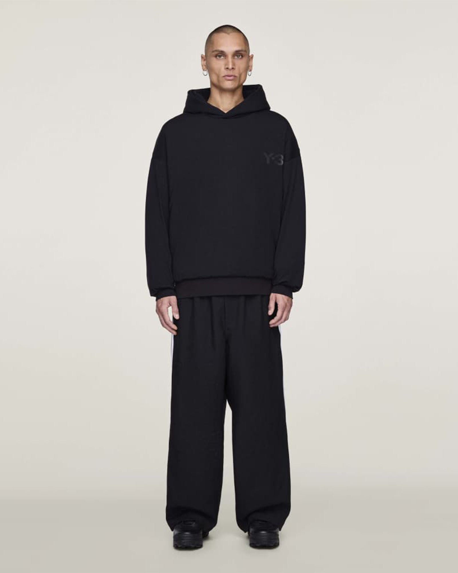 Y-3・ワイスリー - ジャージ・トラックパンツ U SPORT UNIFORM PNT 3STRIP / BLACK