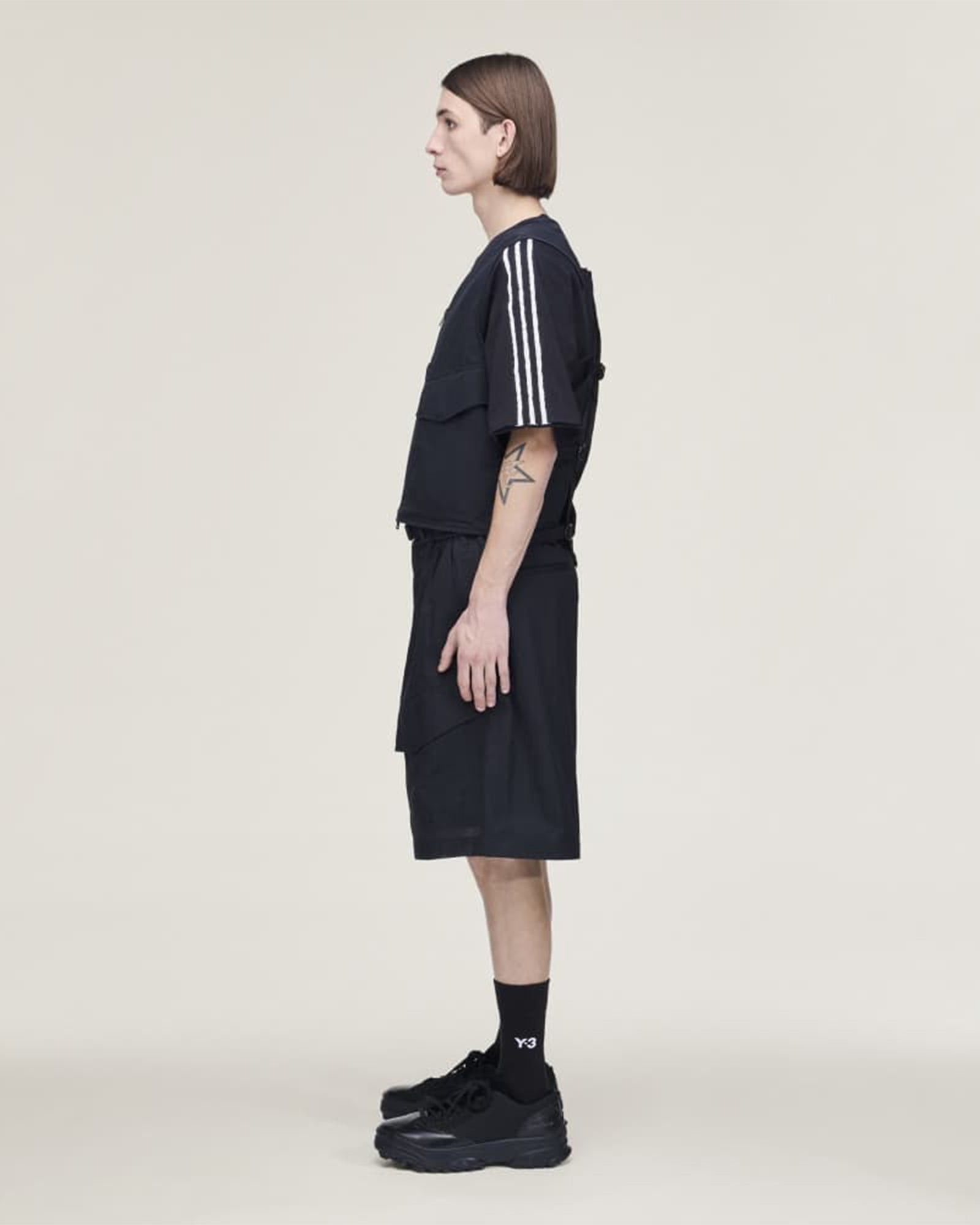 Y-3・韦斯利 -  UT WIDELEG SHORTS / BLACK
