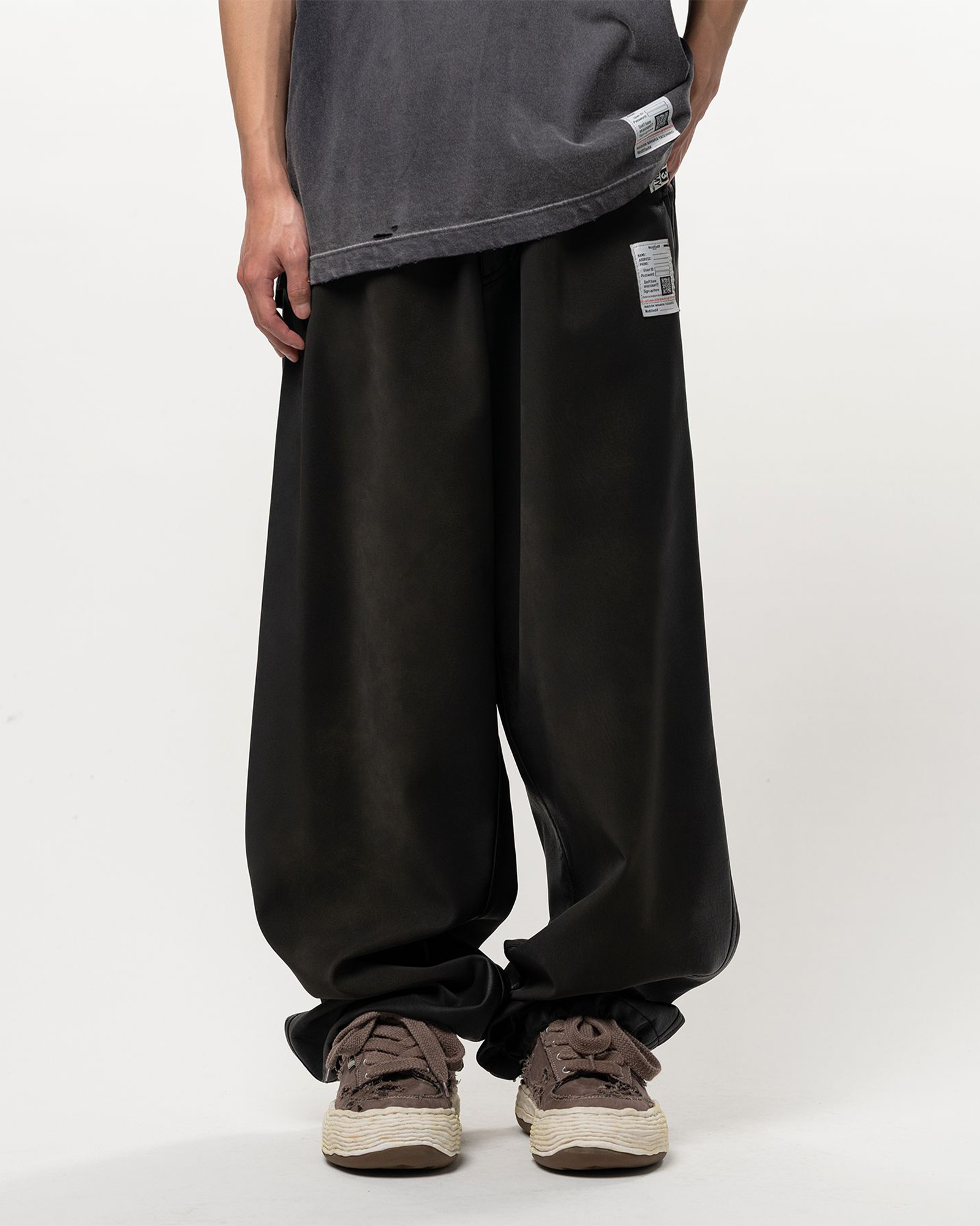 MIHARA YASUHIRO・Yasuhiro Mihara -  VEGAN SWEDE LEATHER PT / DK.GRAY