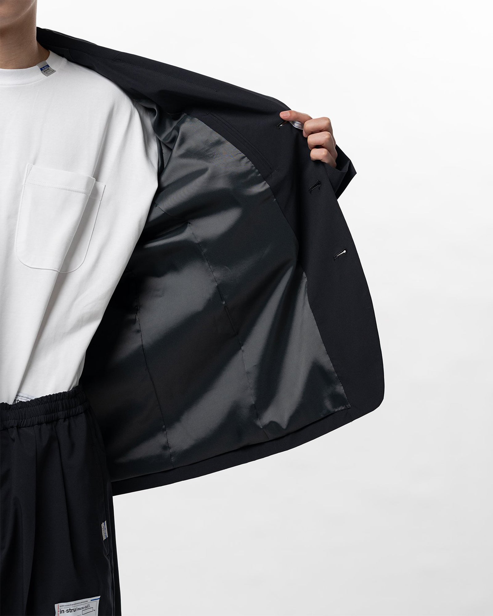 in・stru(men-tal).・イン・ストゥルメンタル - テーラードジャケット W/R TAFFETA 3B JACKET / BLACK