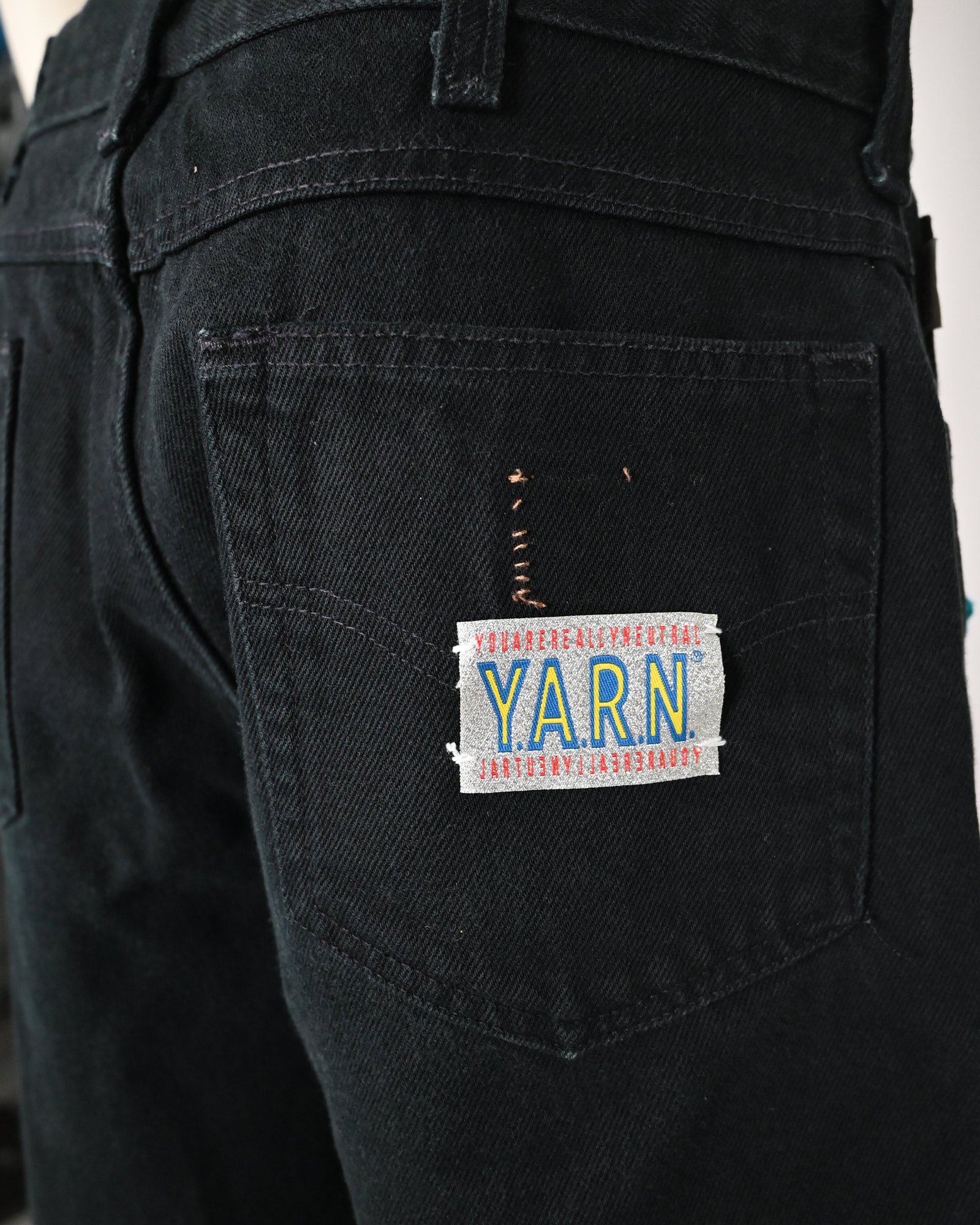 Y.A.R.N.・ヤーン - デニムパンツ Y.A.R.N. CARHARTT REMAKED PANTS-1 / BLACK