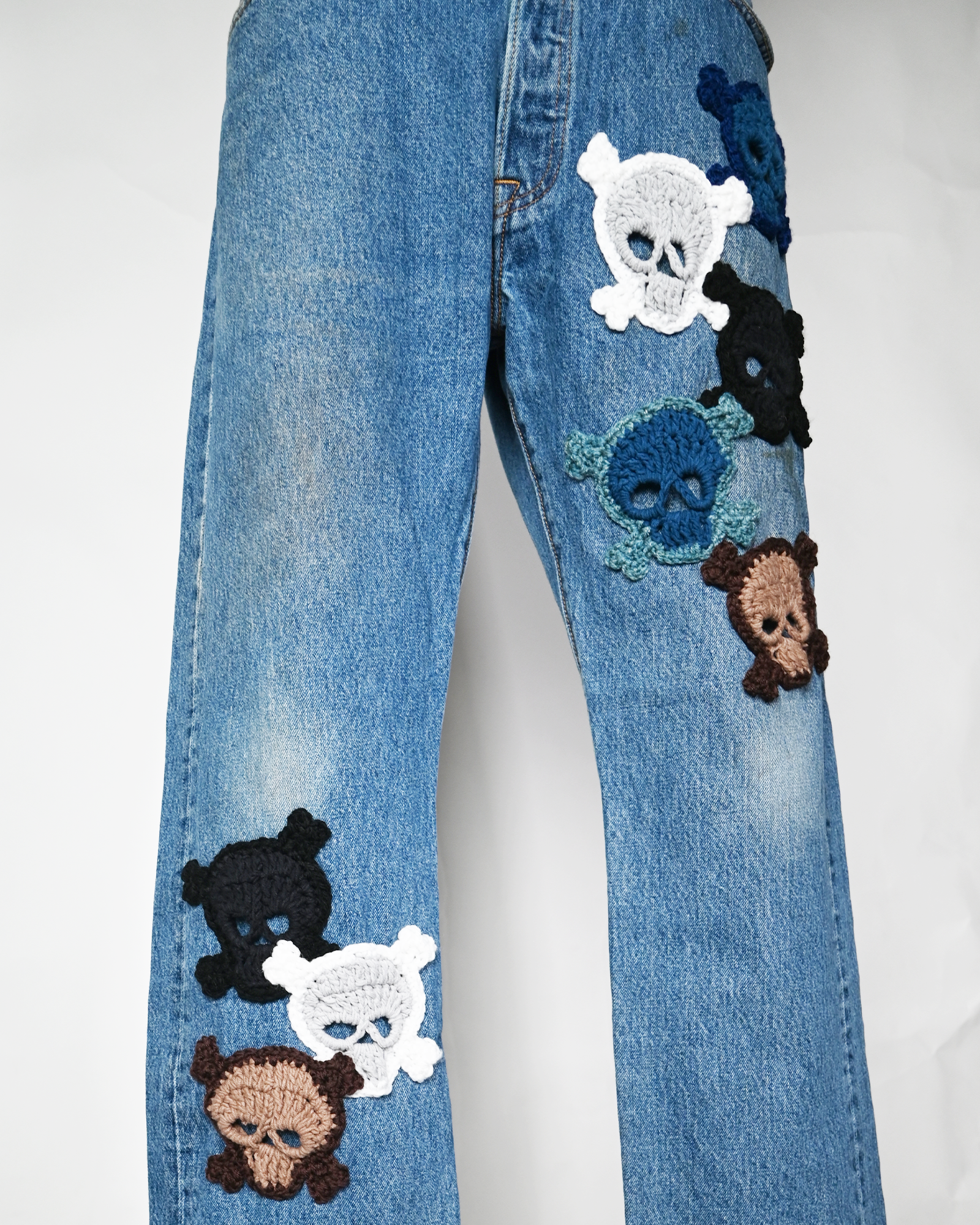 Y.A.R.N.・ヤーン - デニムパンツ Y.A.R.N. SKULL DENIM-2 (W36) / MULTI