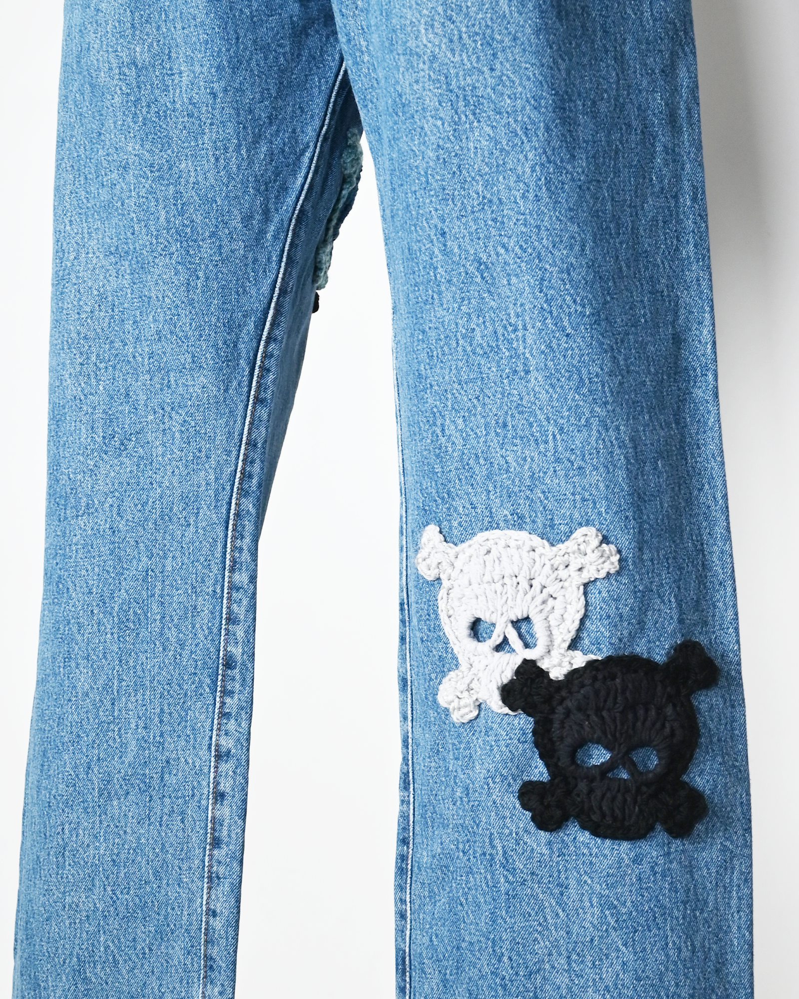 Y.A.R.N.・ヤーン - デニムパンツ Y.A.R.N. SKULL DENIM-2 (W36) / MULTI