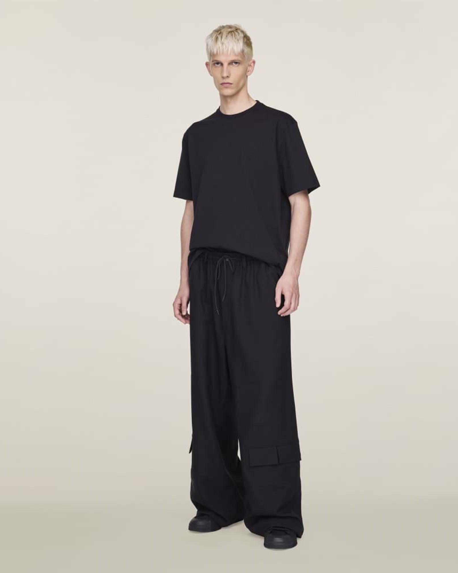 Y-3・weissly -  U Y3 GRAPHIC SS TEE / BLACK