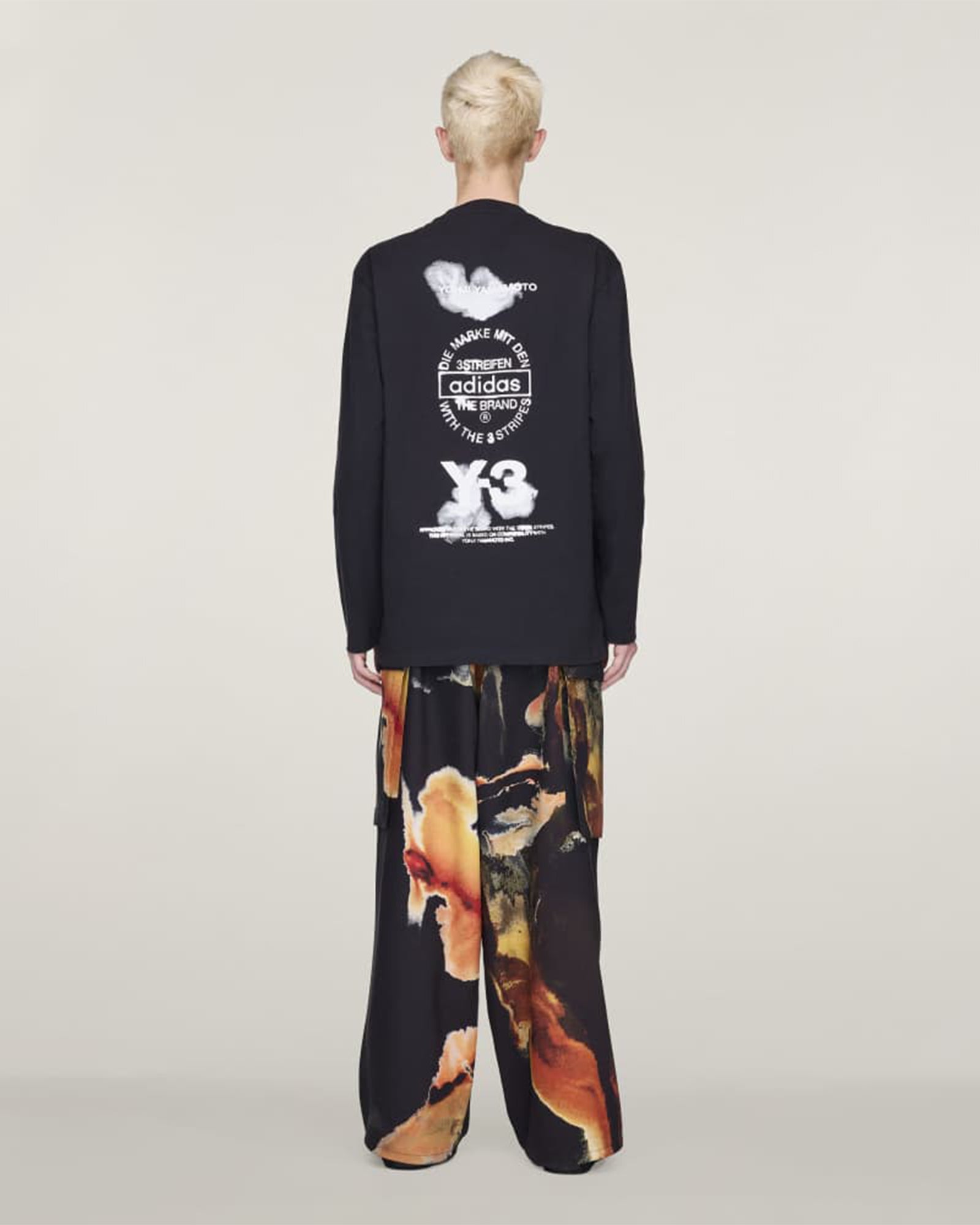 Y-3・weissly -  U Y3 GRAPHIC LONG SLV TEE / BLACK