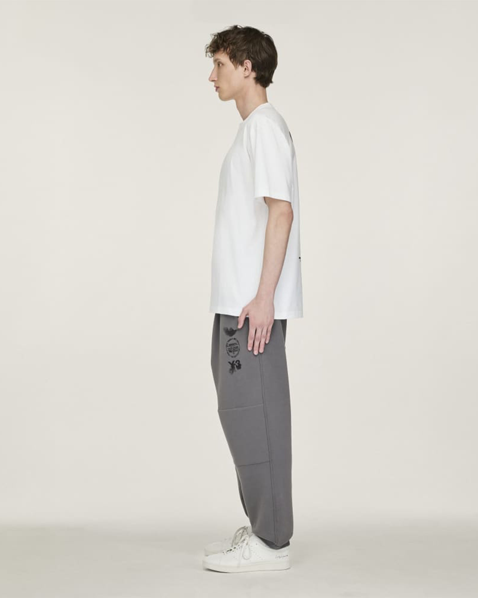 Y-3・weissly -  U Y3 GRAPHIC SS TEE / WHITE