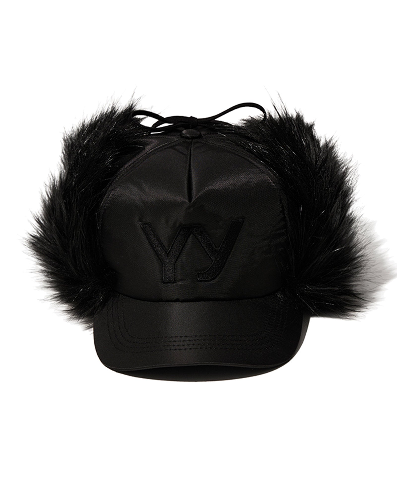 FAUX FUR EARFLAP CAP / BLACK
