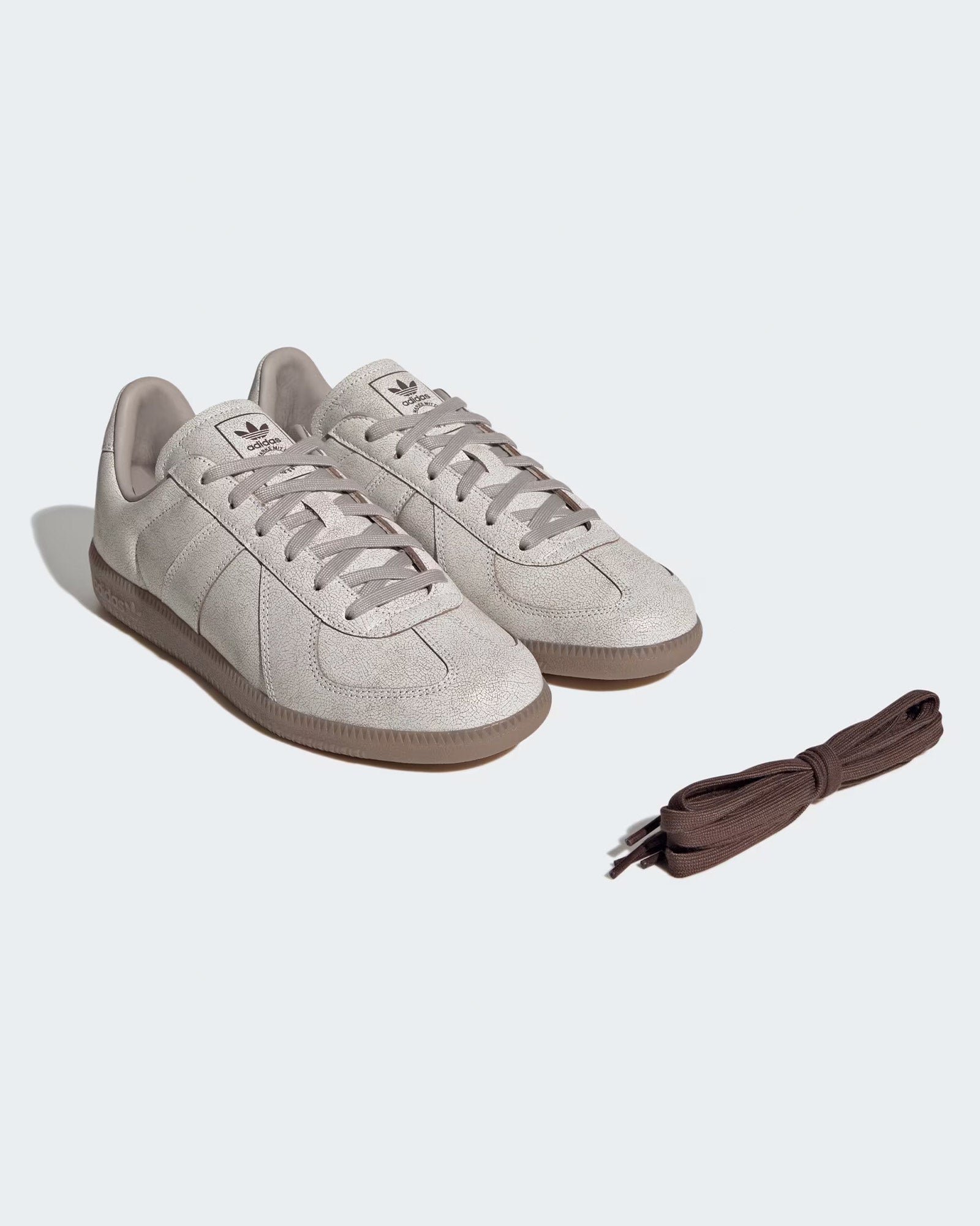 adidas・adidas -  BW ARMY / KHAKI