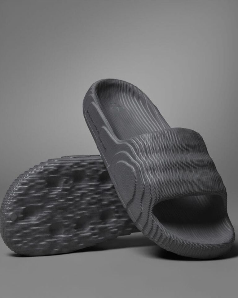 adidas × ADILETTE 22 / GRAY