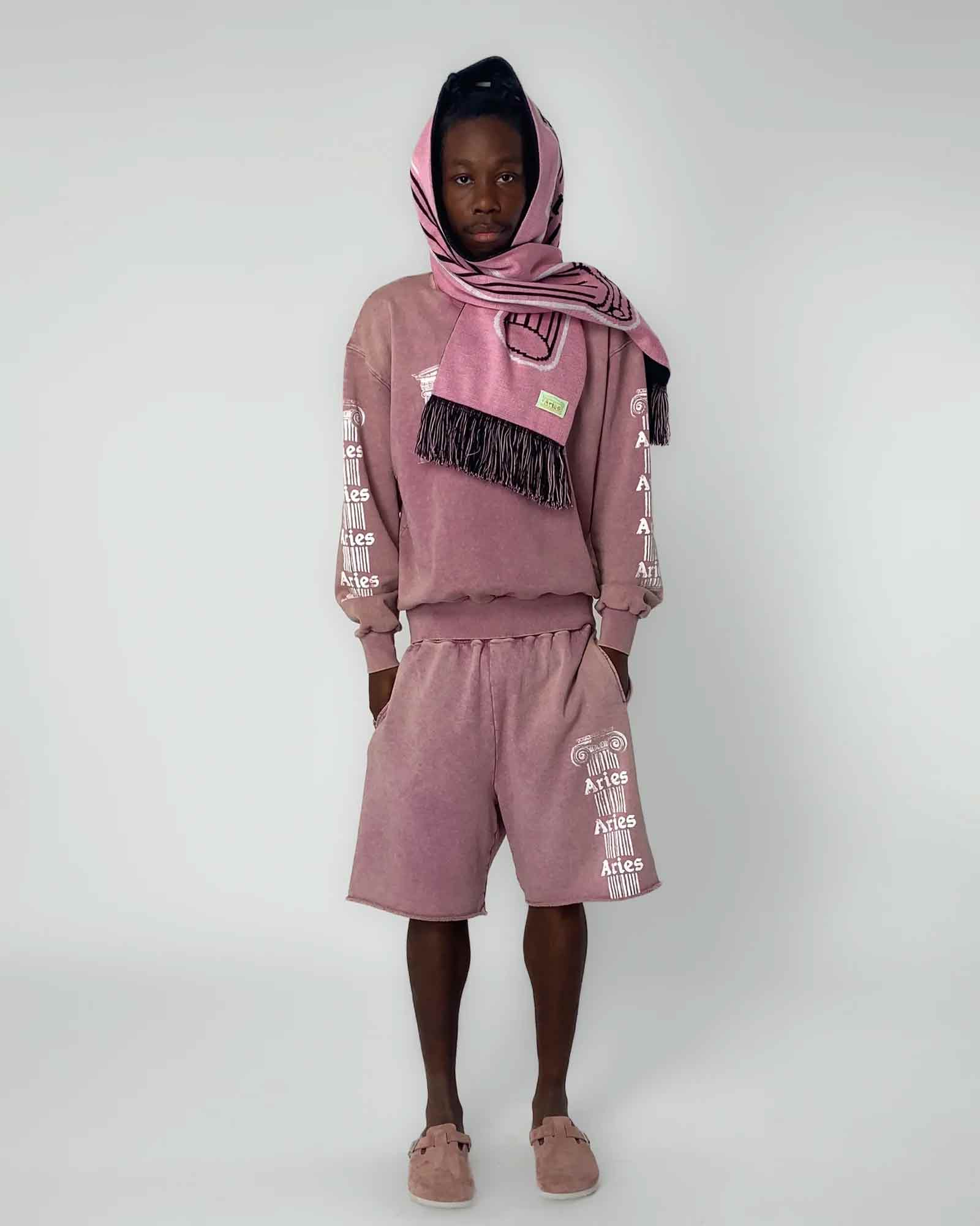 Aries × AGED ANCIENT COLUMN SWEATSHORT / PINK