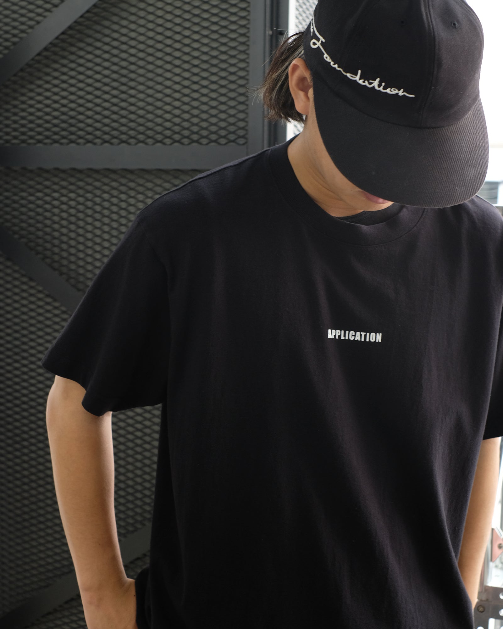 A LOVE MOVEMENT・a love movement -  ALM TEE/EXCLUSIVE / BLACK
