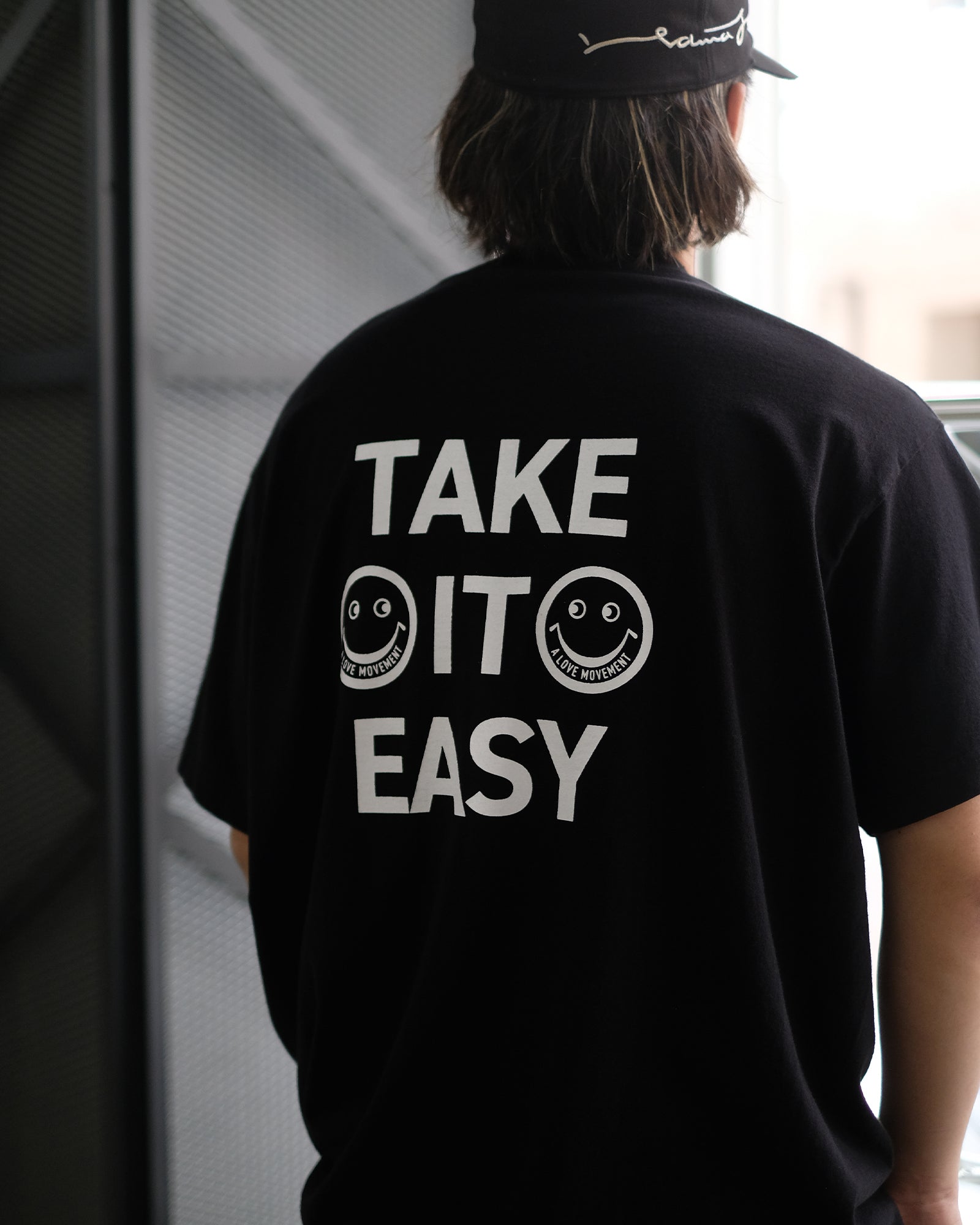 A LOVE MOVEMENT・a love movement -  ALM TEE/EXCLUSIVE / BLACK