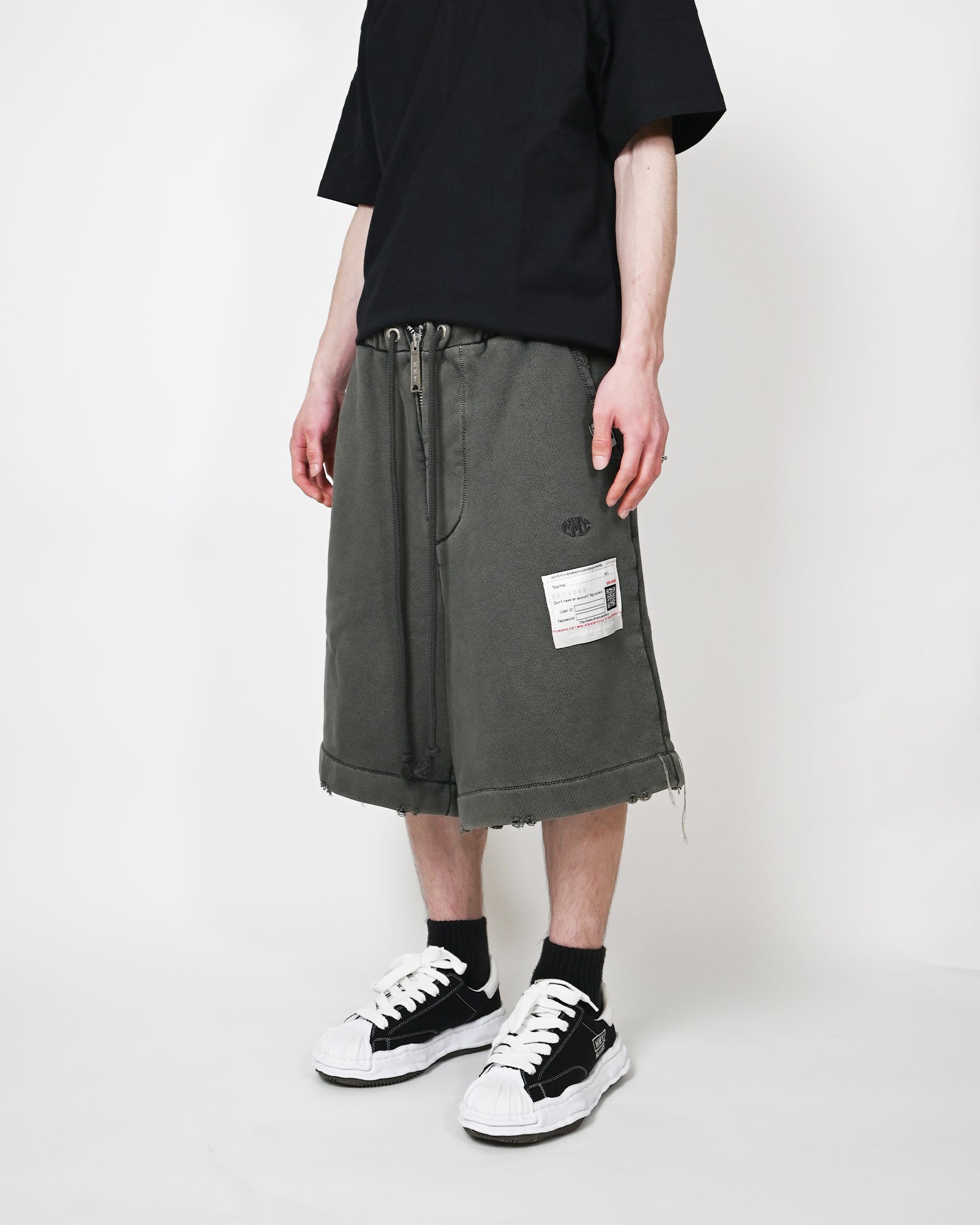 MIHARA YASUHIRO・ミハラヤスヒロ - ハーフ・ショートパンツ AMATEUR SEWN SHORTS / BLACK