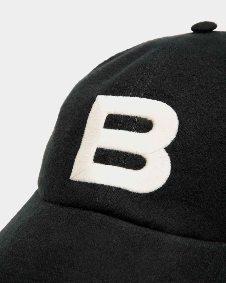 BALLY × BASEBALL HAT WITH LOGO IN BLACK COTTON / BLACK