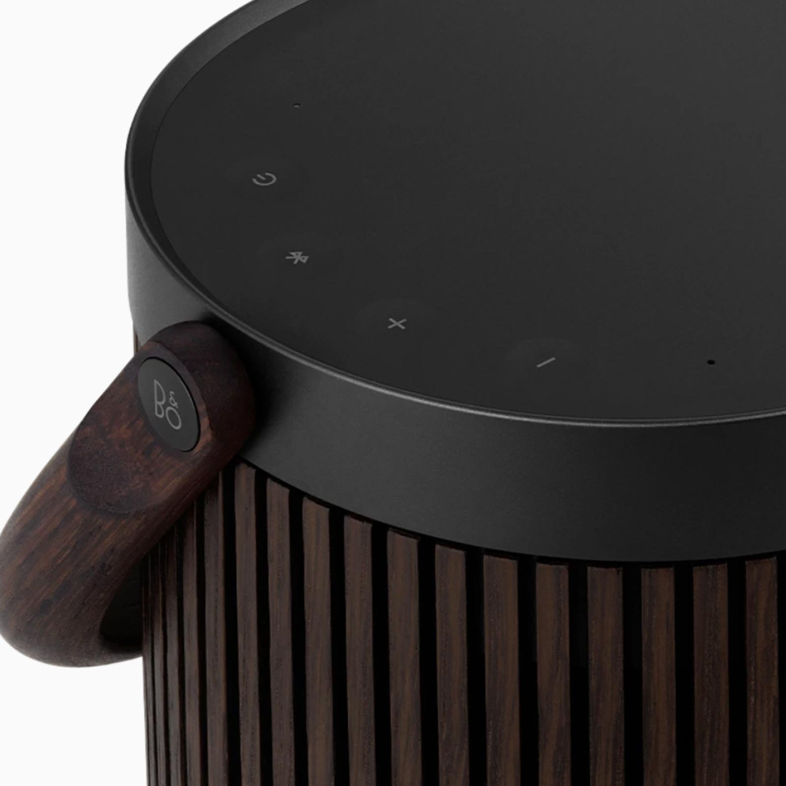 BANG & OLUFSEN × BEOSOUND A5 / DARK OAK