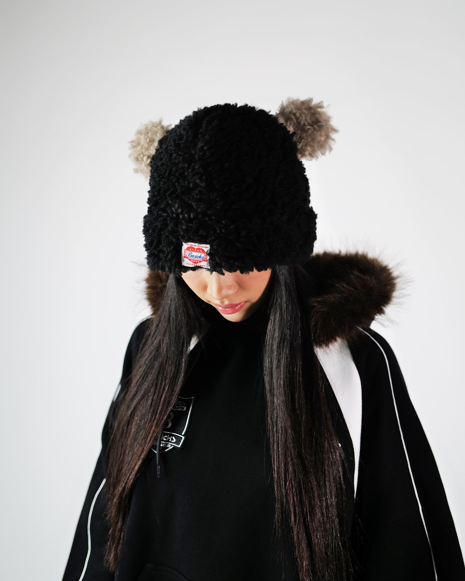 BASICKS・ベイシックス - ニットキャップ・ビーニー BEAR BEANIE / BLACK × BROWN