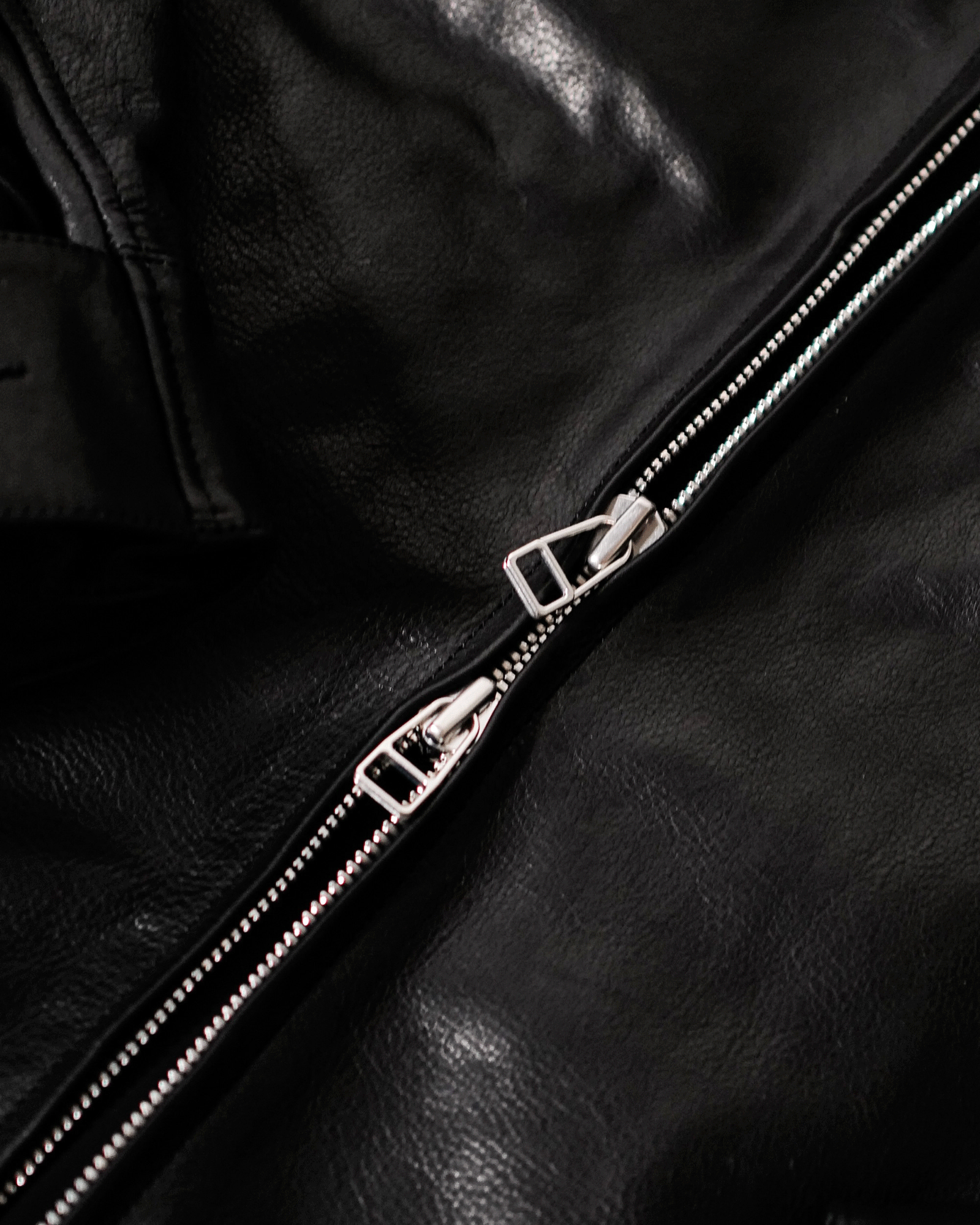 SOSHIOTSUKI・ソウシオオツキ - ジャケット OILED LEATHER BLOUSON / BLACK