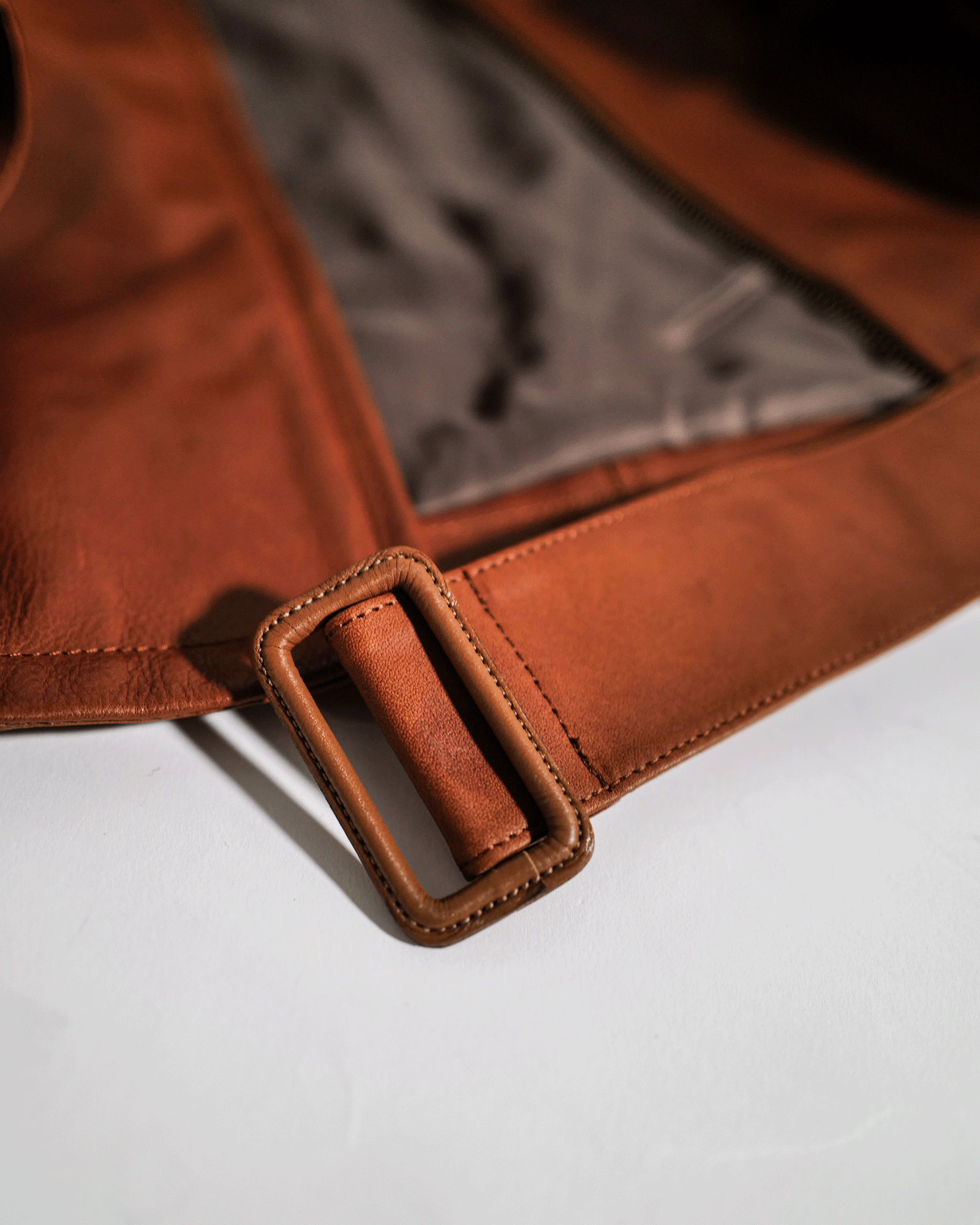 SOSHIOTSUKI・ソウシオオツキ - ジャケット OILED LEATHER BLOUSON / CAMEL