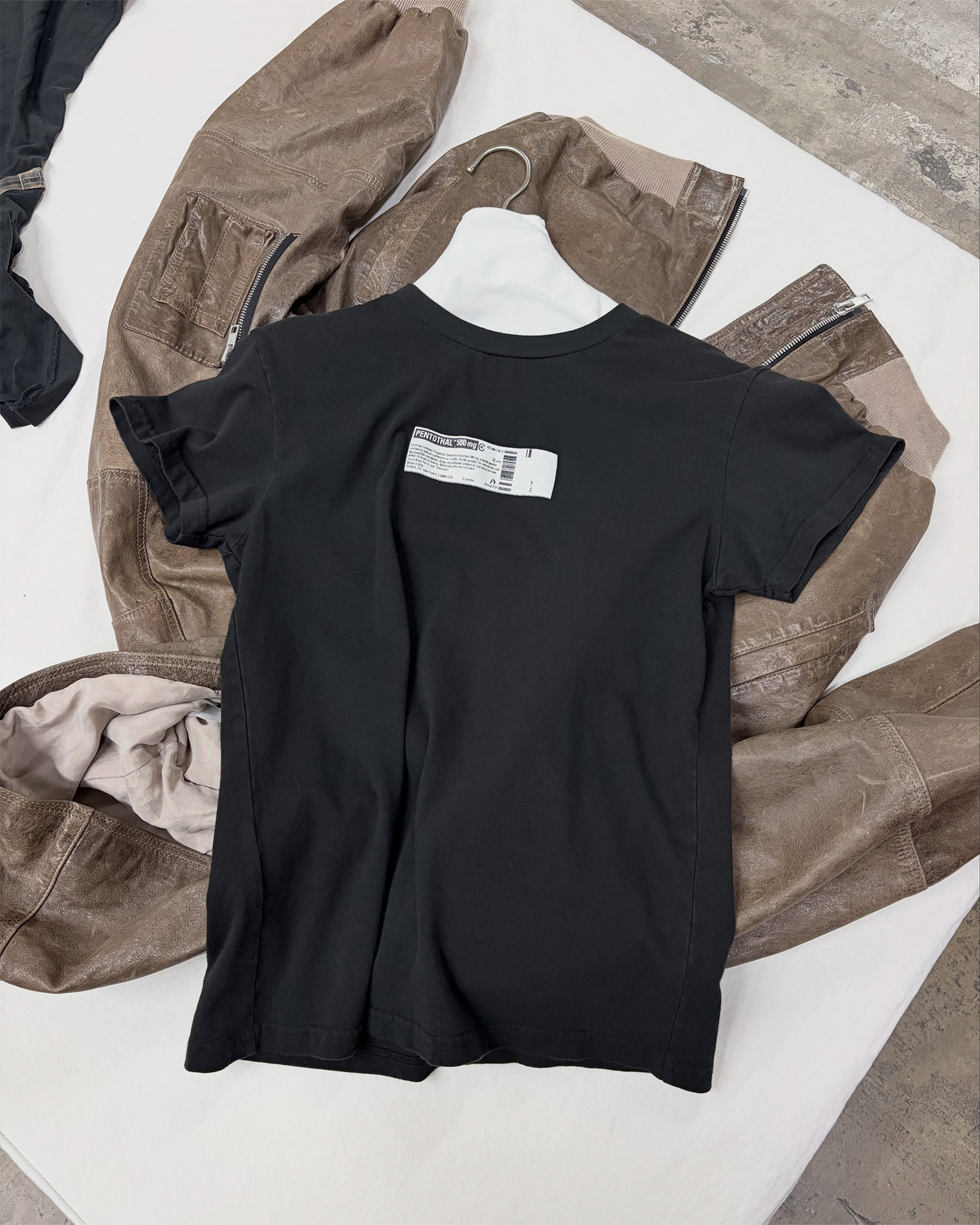 ALEXANDER DIGENOVA・アレキサンダー・ディジェノバ - Tシャツ・カットソー TRUTH SERUM SMALL T-SHIRT / SPECIAL BLACK