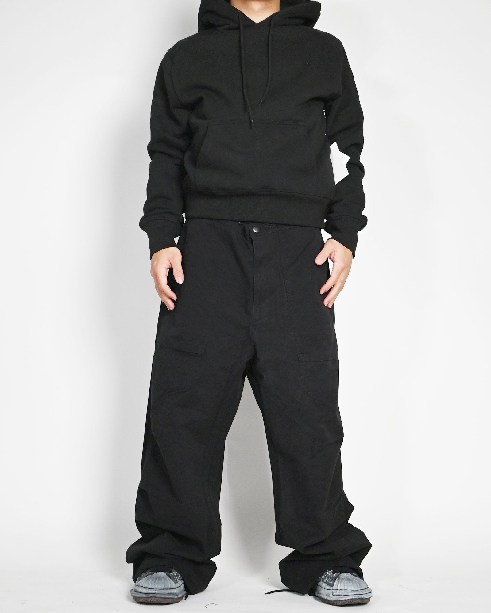 Entire studios (エンタイアスタジオ) SS26 BARREN CARGO / BLACK