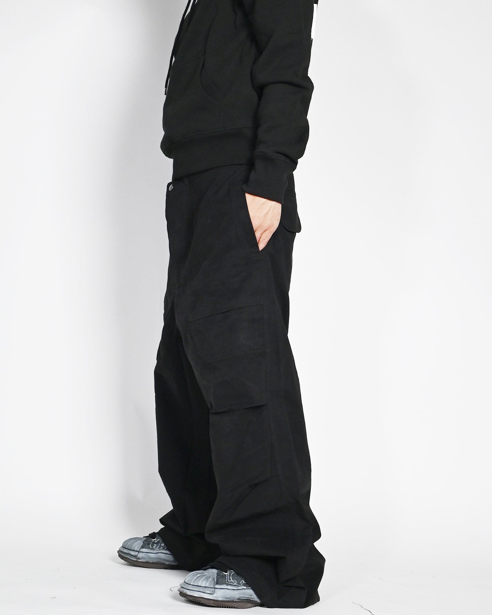 Entire studios (エンタイアスタジオ) SS26 BARREN CARGO / BLACK