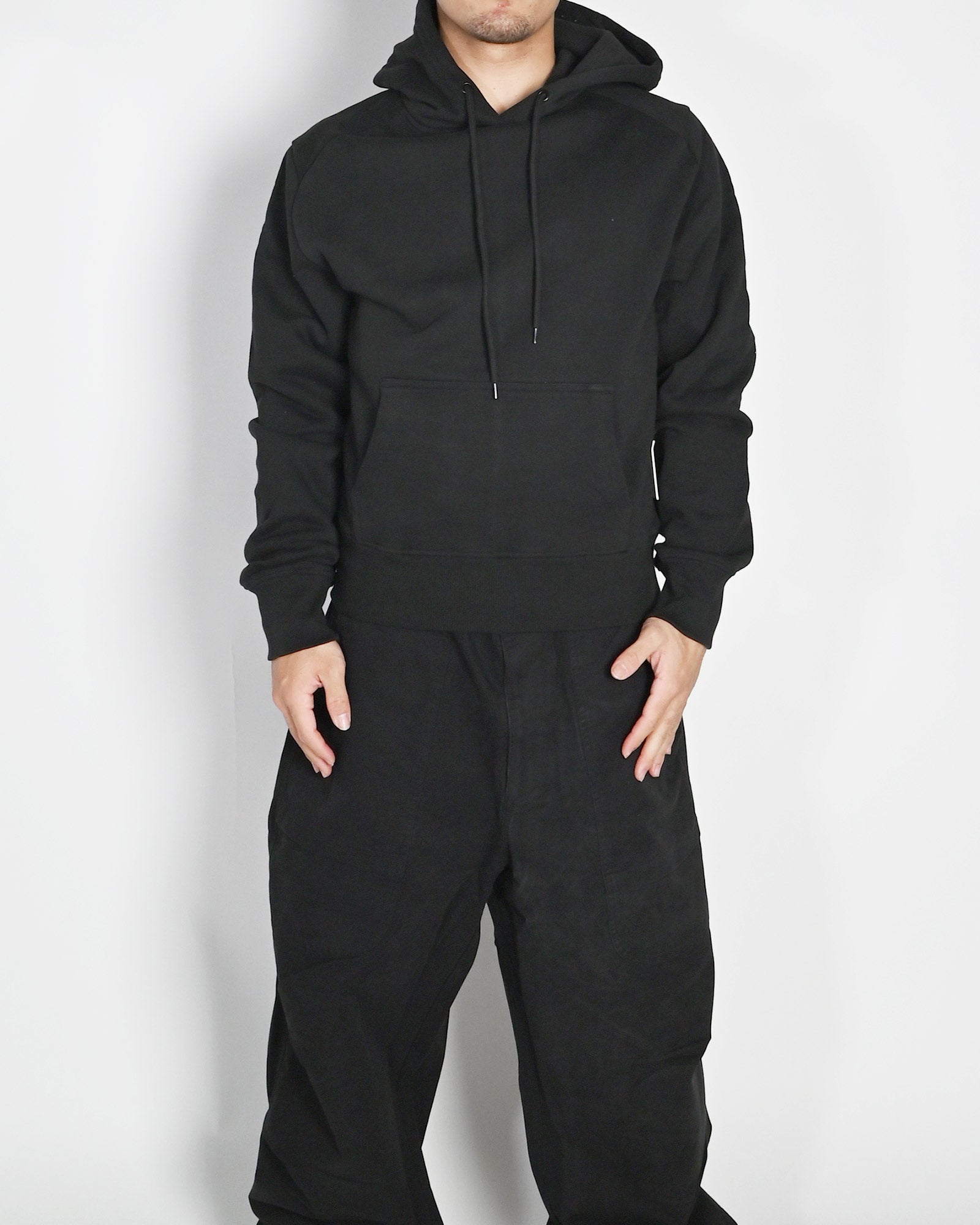 Entire studios (エンタイアスタジオ) SS26 STANDARD HOOD / BLACK