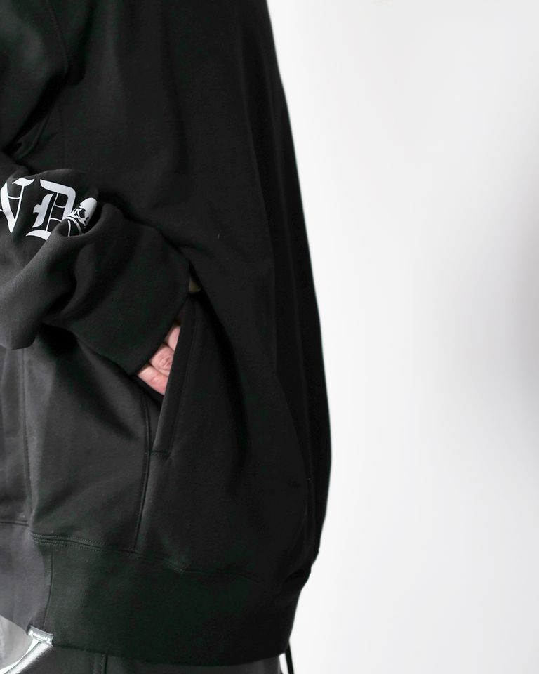 mastermind × LOGO SWEATSHIRT / BLACK