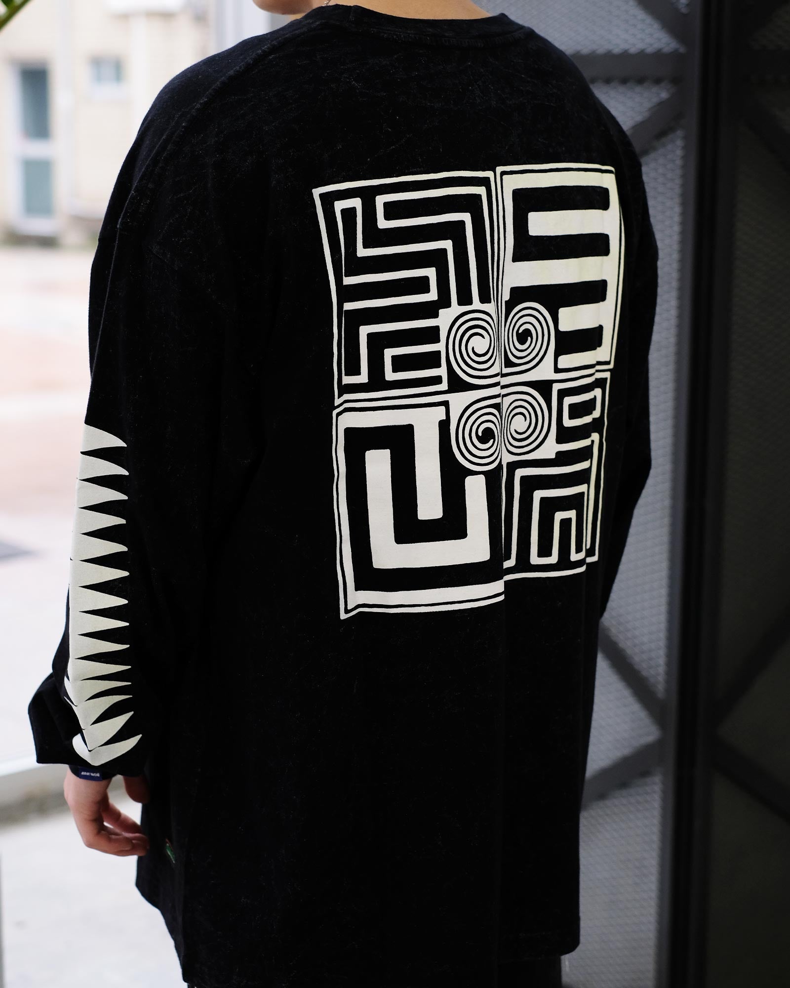 DEVA STATES × LS T-SHIRT - RELIC / BLACK