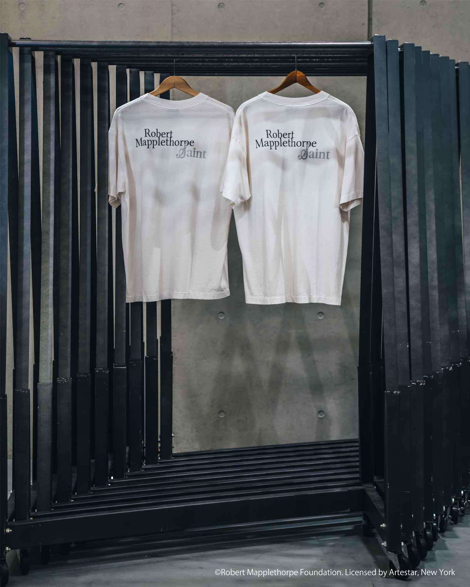 ©SAINT M××××××・セントマイケル - Tシャツ・カットソー MT_SS TEE/EMBRACE / WHITE