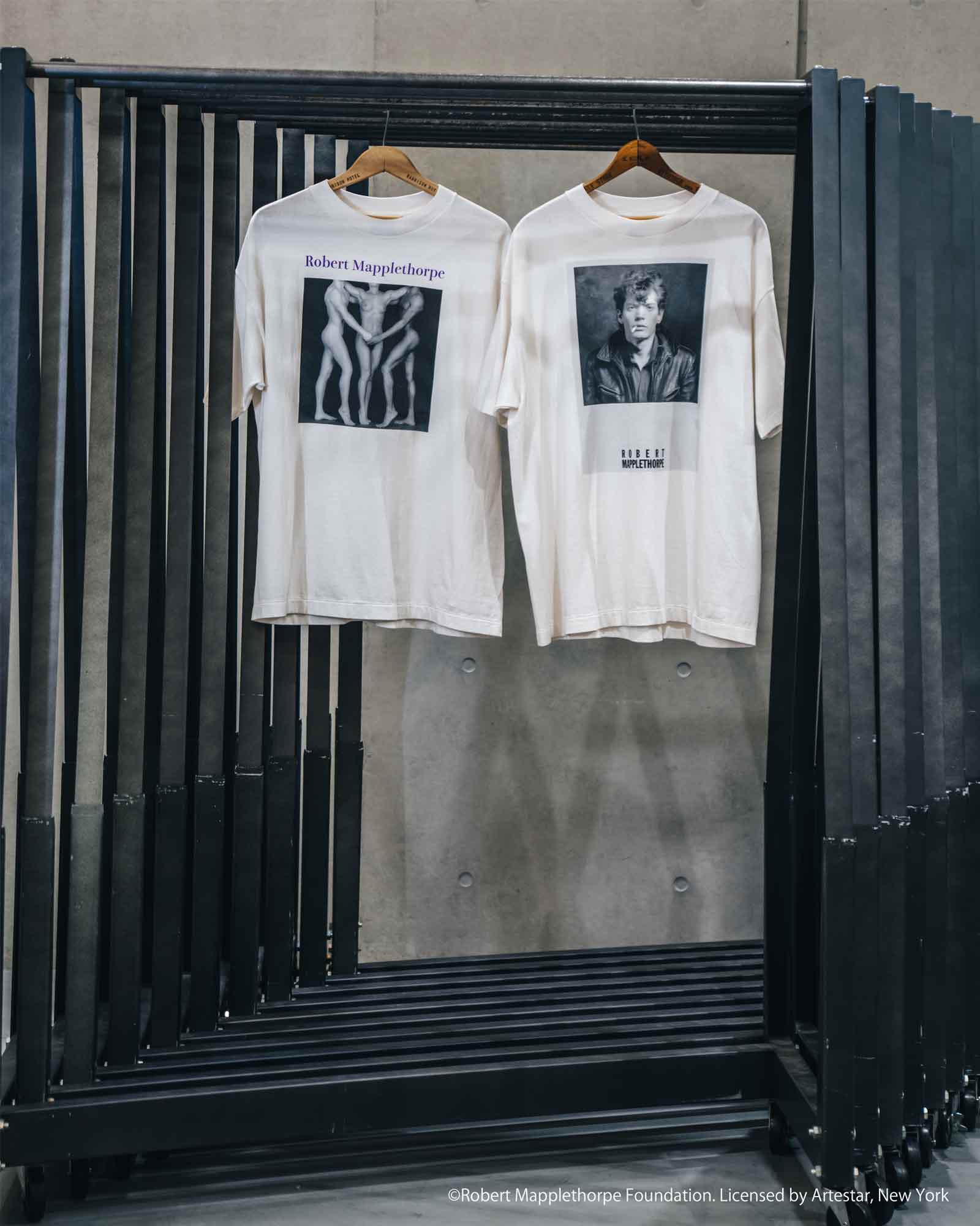 ©SAINT M××××××・圣迈克尔 -  MT_SS TEE/KEN&LYDIA&TYLER / WHITE