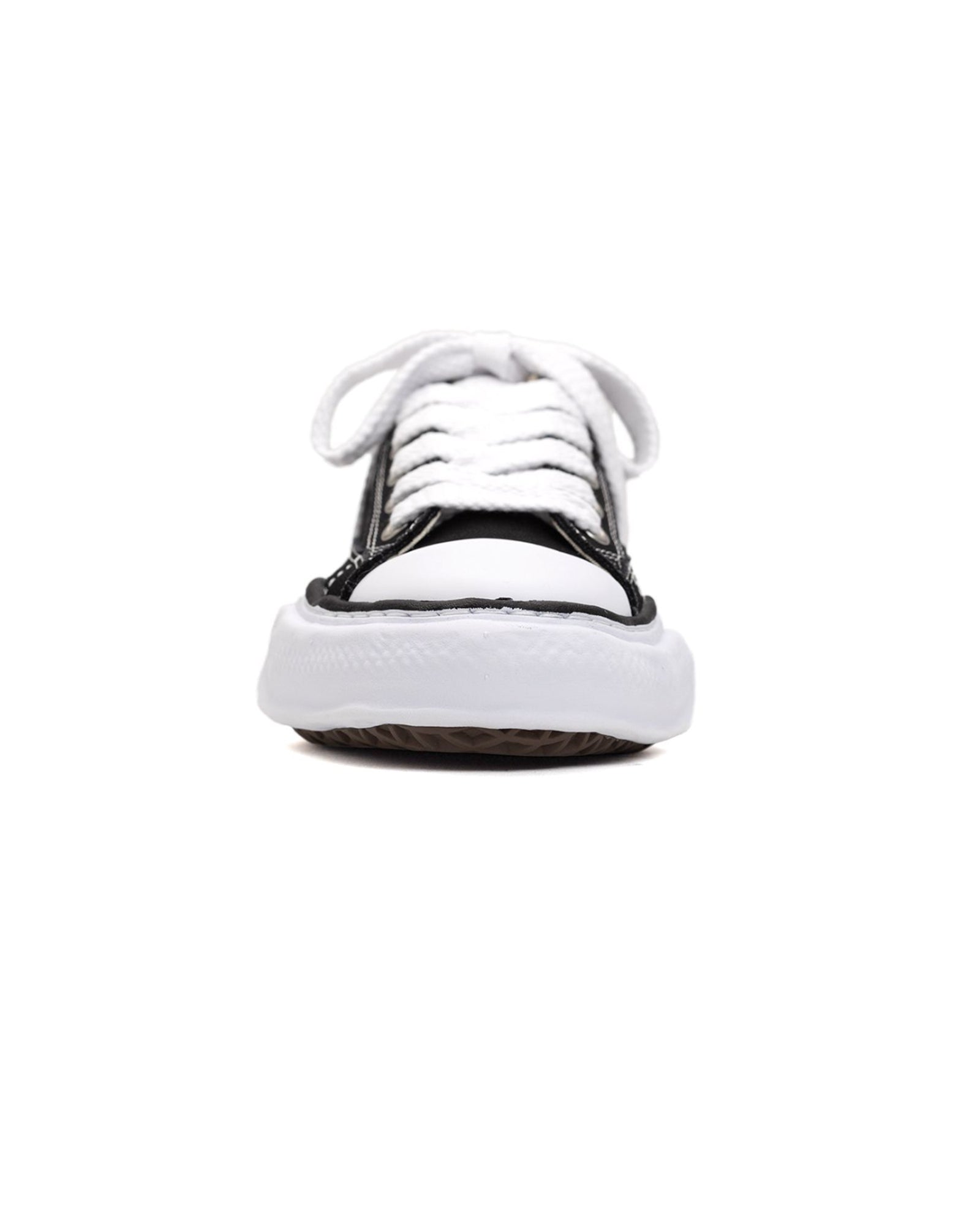 MIHARA YASUHIRO・Yasuhiro Mihara -  PETERSON LOW CANVAS / BLACK