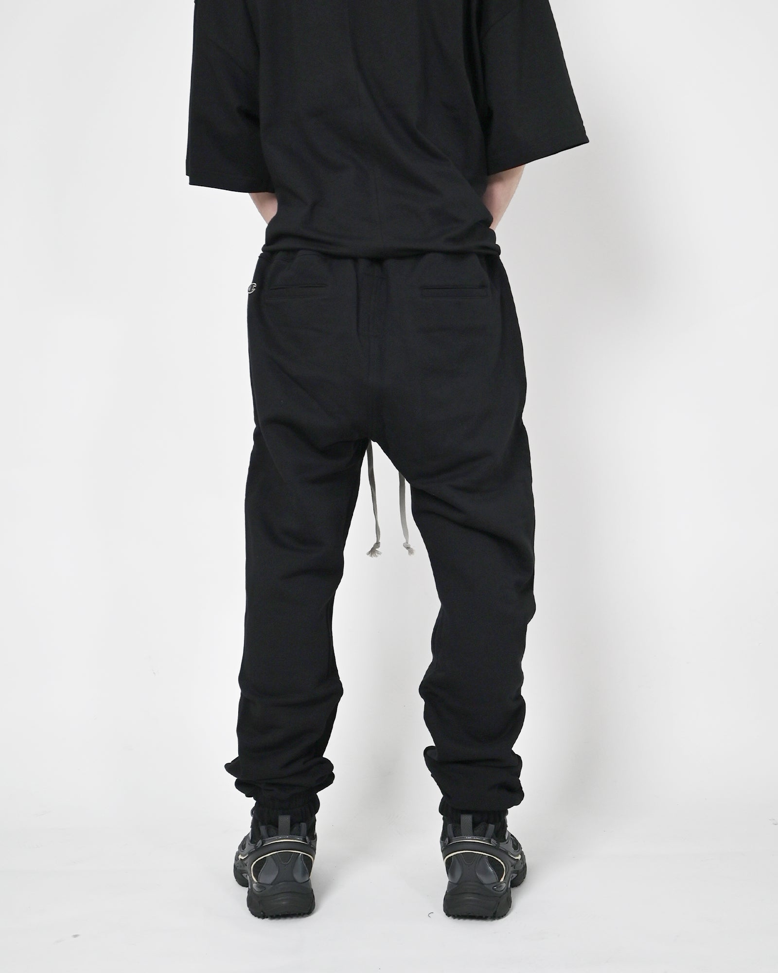 RICK OWENS・リック オウエンス - ジャージ・トラックパンツ JOGGERS / BLACK