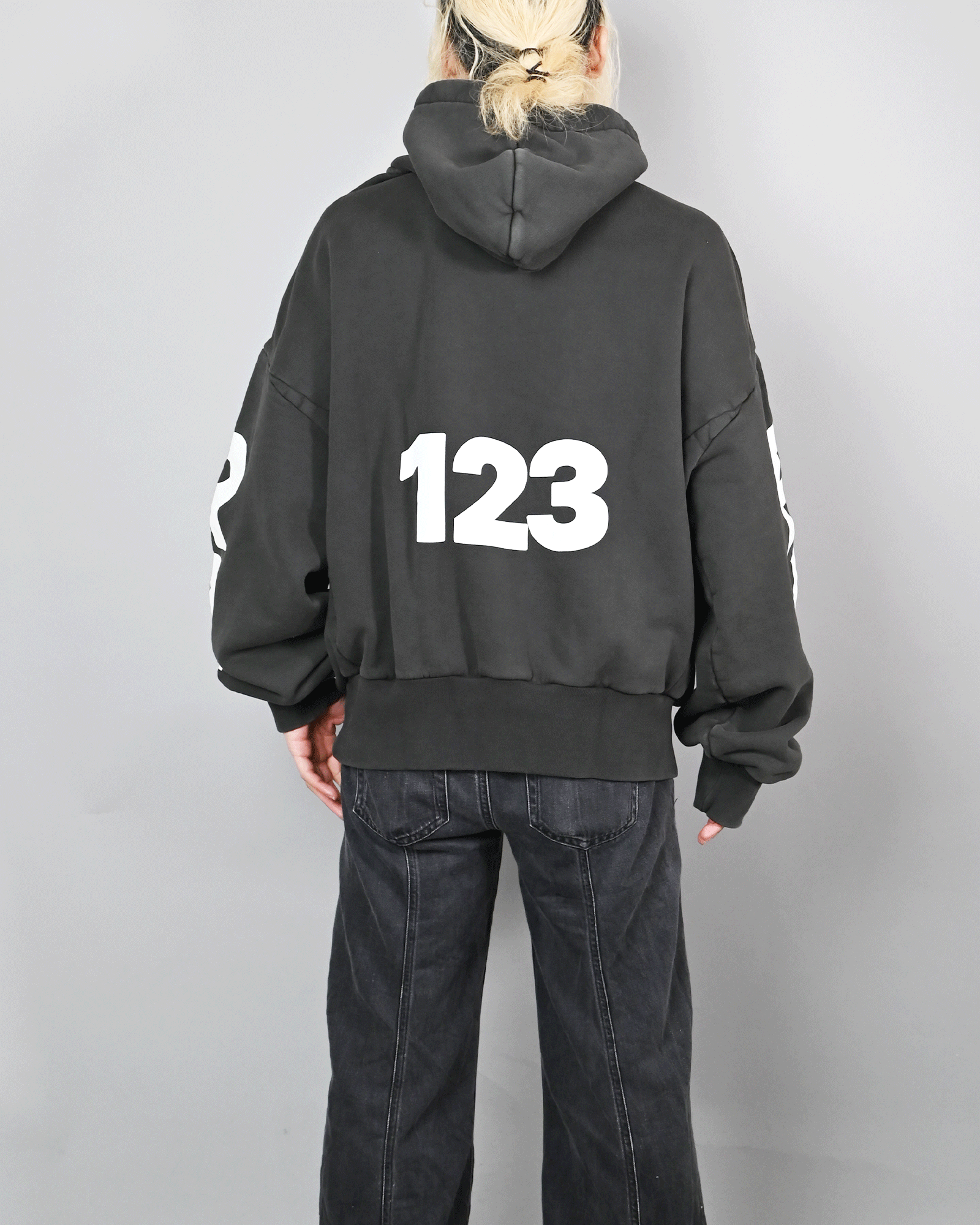 RRR123 (リヴィントン ロイ レビス) USO-123 CVA HOODIE RRR123 (リヴィントン ロイ レビス) USO-123 CVA HOODIE
