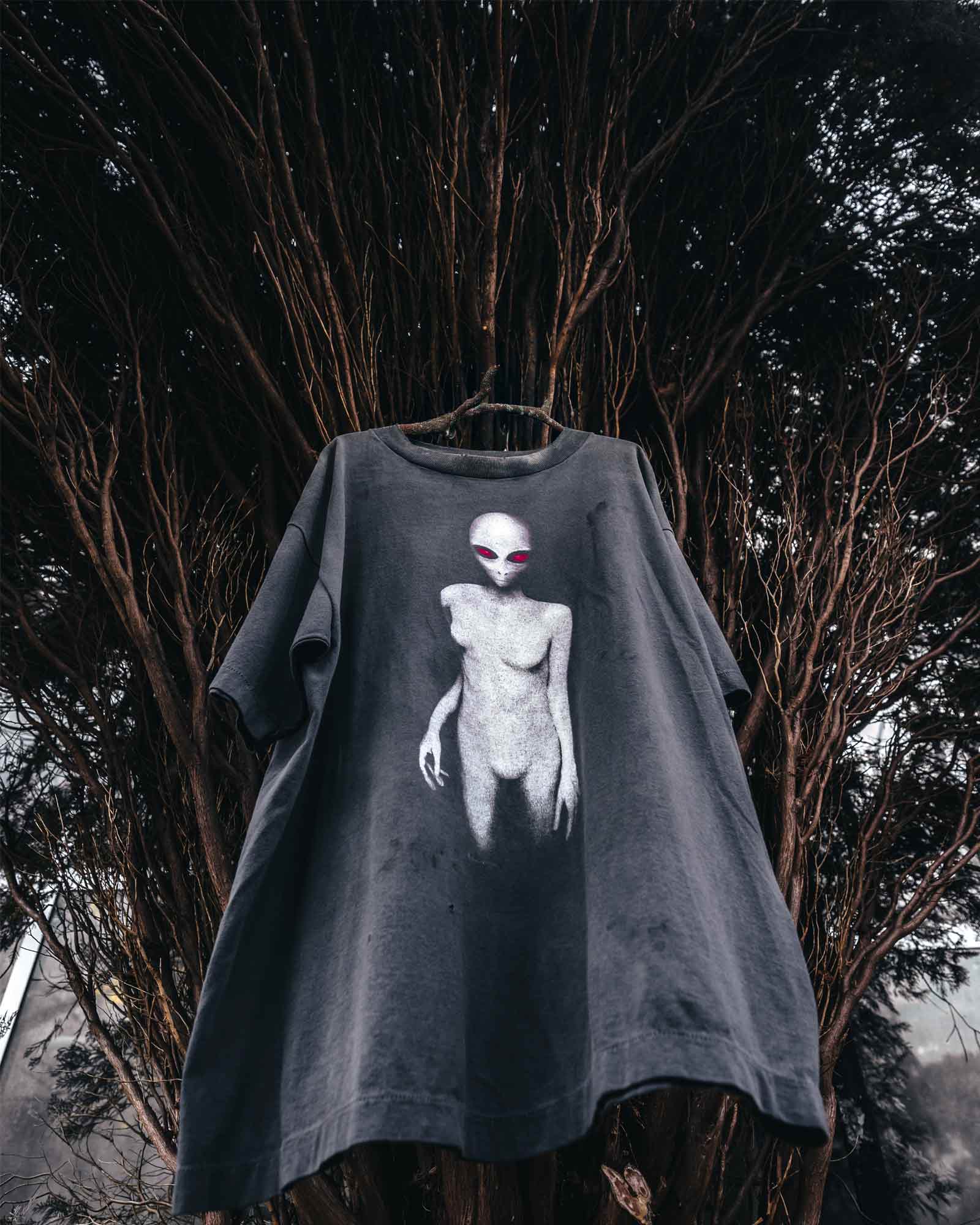 ©SAINT M××××××・セントマイケル - Tシャツ・カットソー SS TEE/ALIEN / BLACK