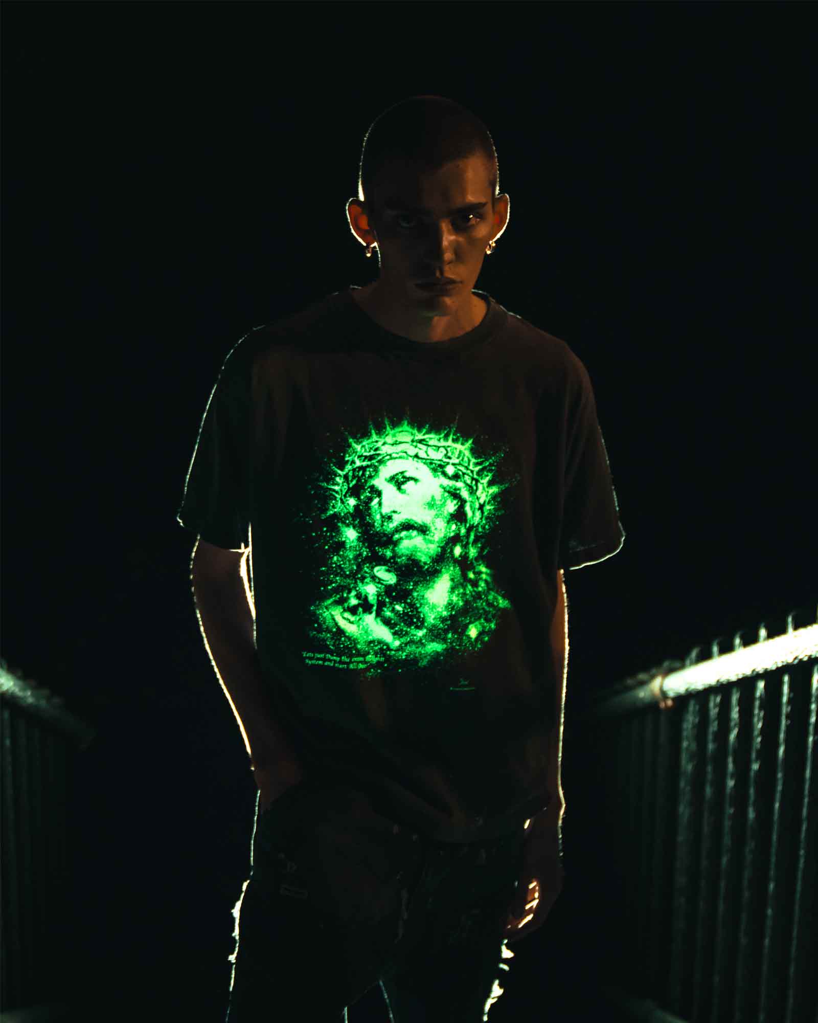©SAINT M××××××・セントマイケル - Tシャツ・カットソー SS TEE/JESUS / BLACK