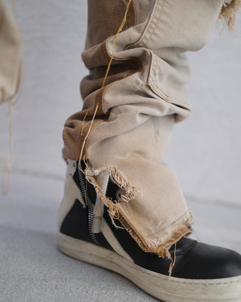 JETPACK hom(m)e・ジェットパックオム - デニムパンツ SANDBLASTED DECONSTRUCTED CARPENTER JEANS / SAND