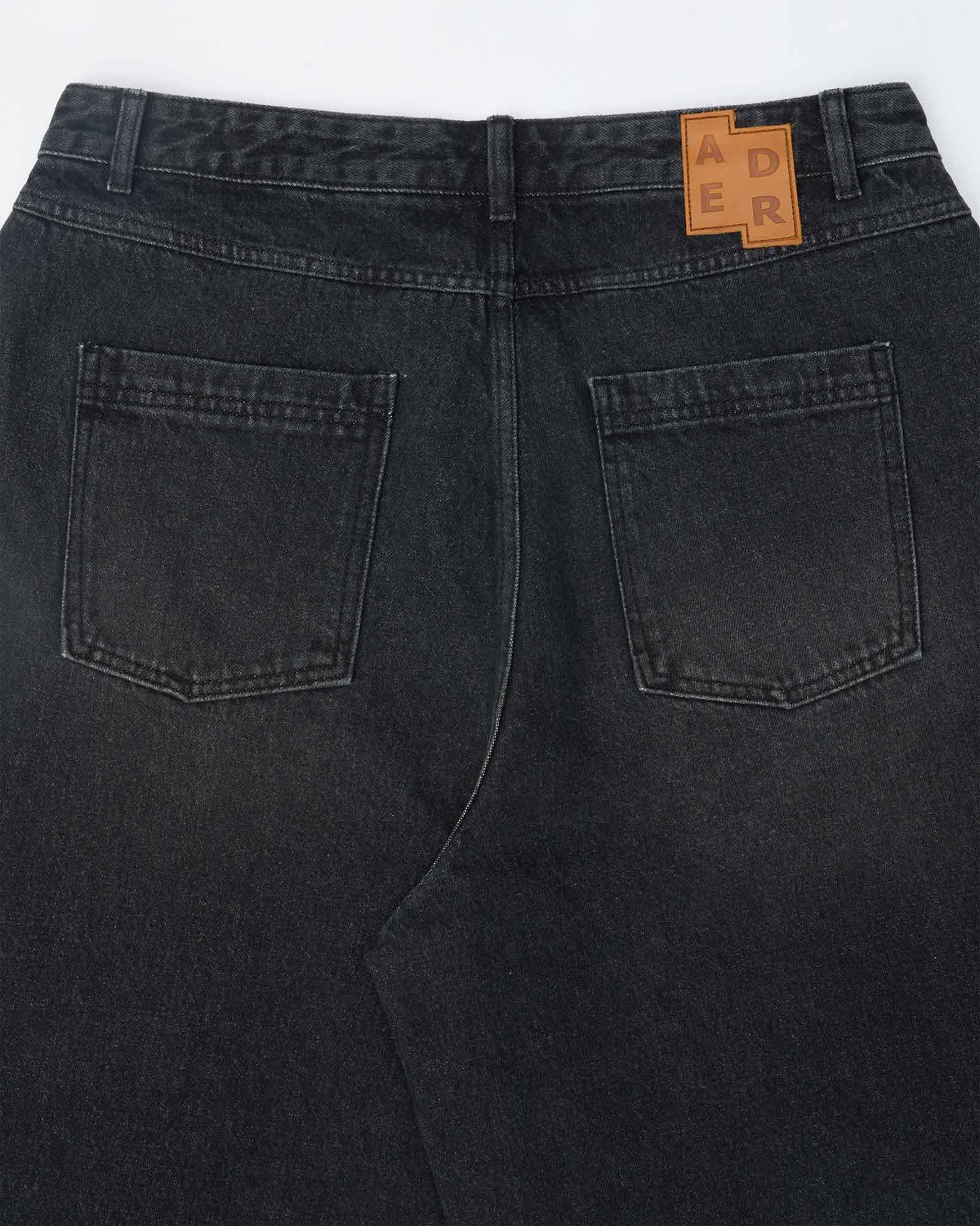 Ader Error × SIG; TRS TAG SHORT JEANS / BLACK