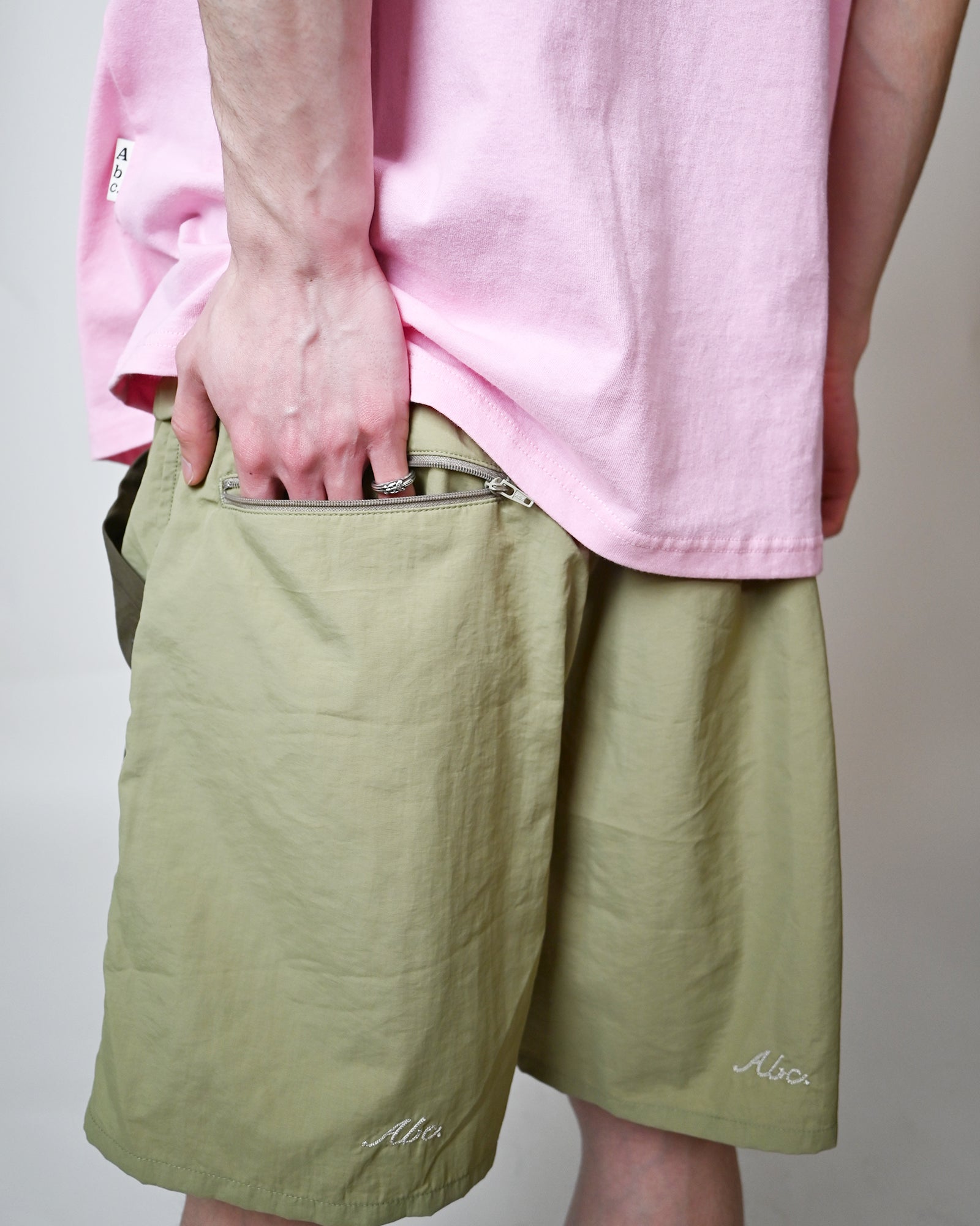 Advisory Board Crystals・アドバイザリー・ボード・クリスタルズ - ハーフ・ショートパンツ SILVERLAKE RESERVOIR SWIM SHORTS / GREEN