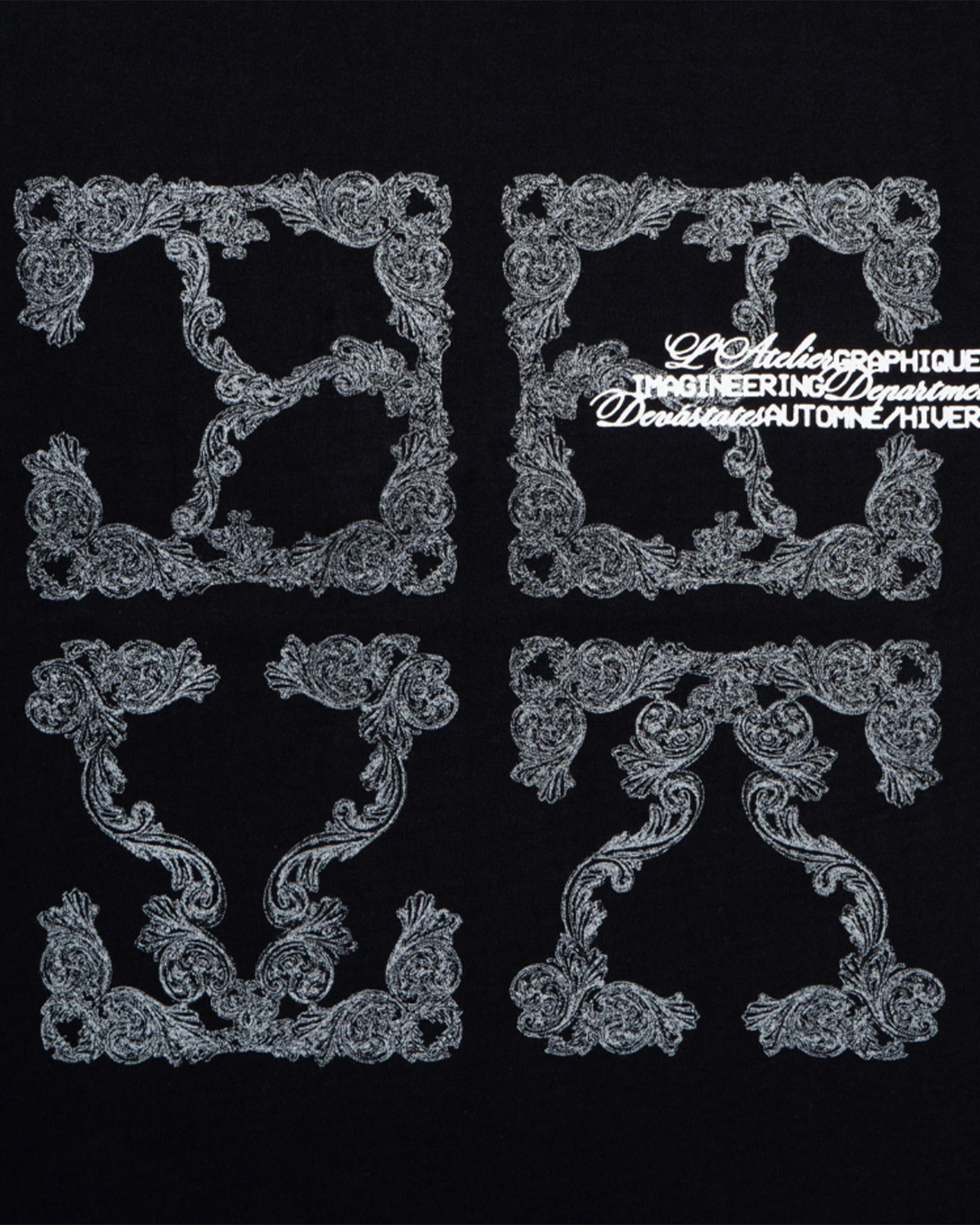 DEVA STATES × T-SHIRT - CARTOUCHE / BLACK